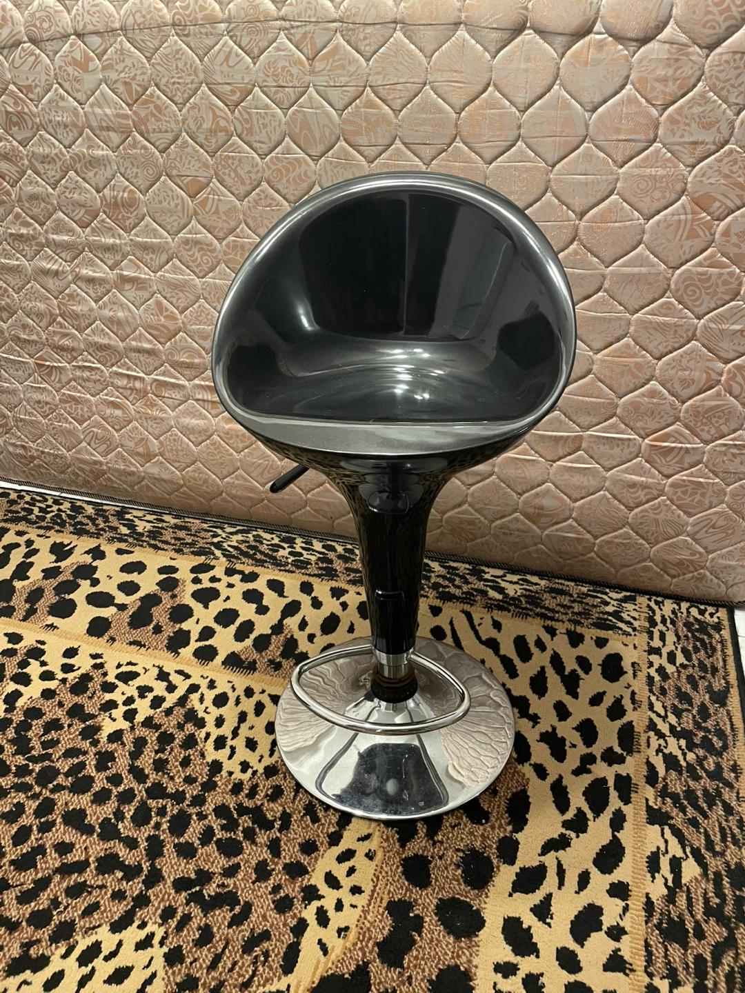 Black Modern Adjustable Bar Stool