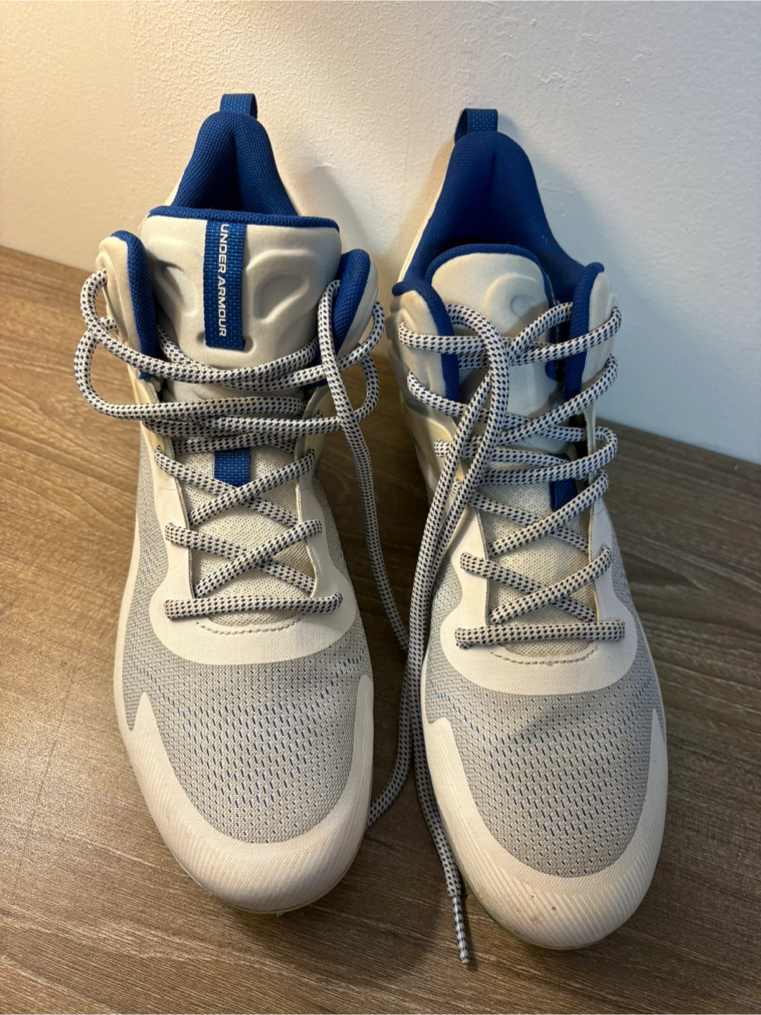 Under Armour White & Blue Football Cleats - photo 2