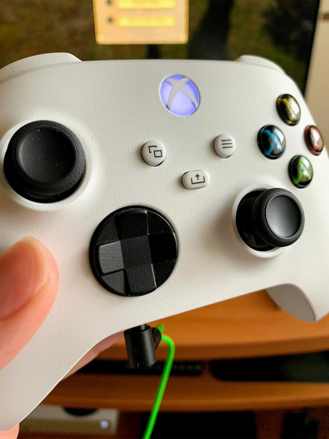 White Xbox Wireless Controller (stick drift) - photo 3