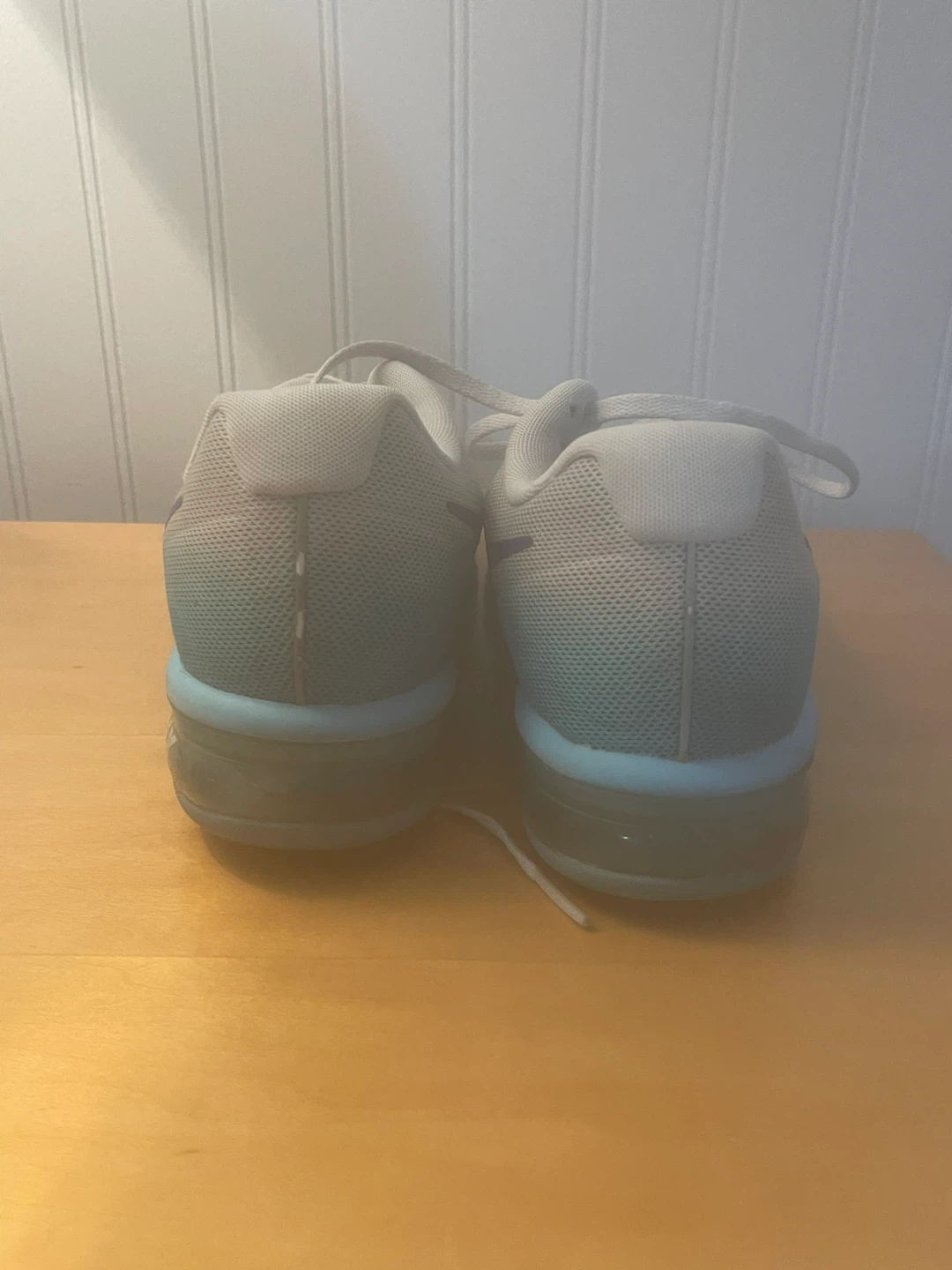Nike Air Max Running Shoes size 6.5 - photo 3