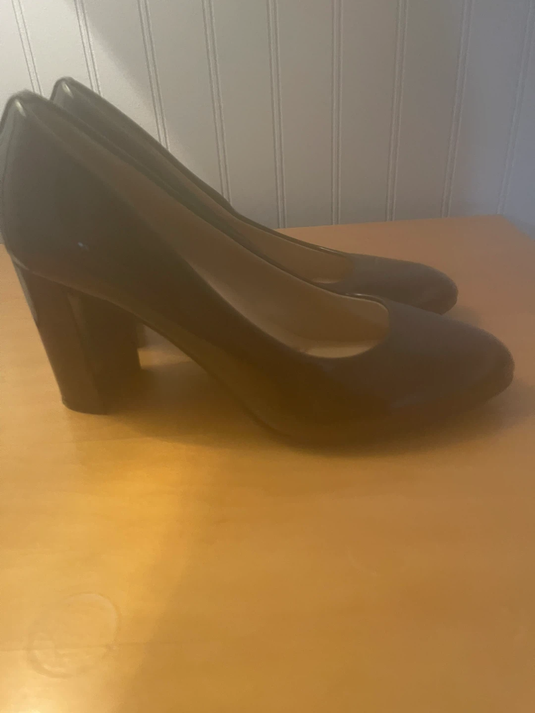 Black Patent Chunky Heel Pumps size 6.5 - photo 2