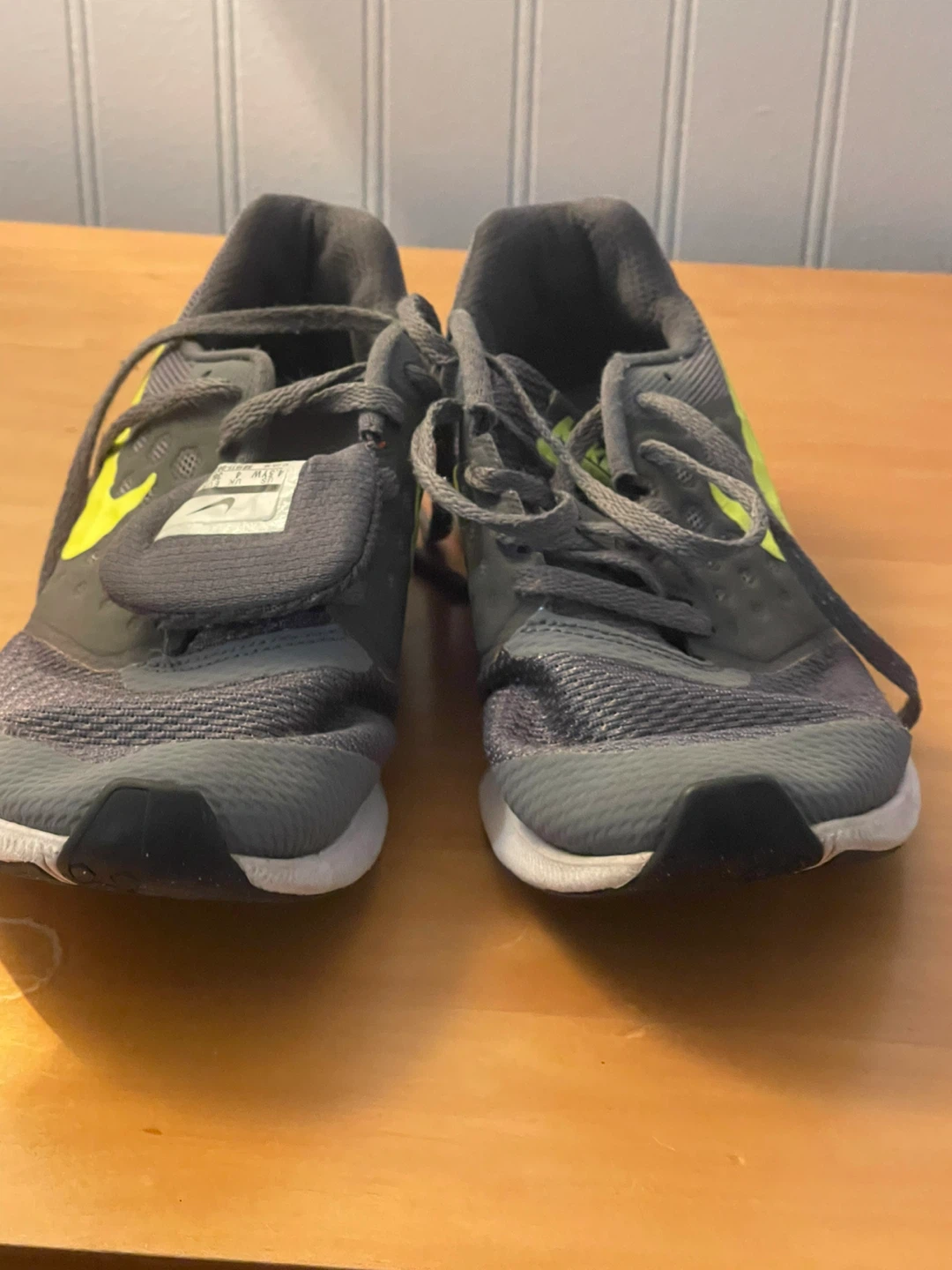 Nike Downshifter Men's Running Shoes Size 4.5 - photo 3