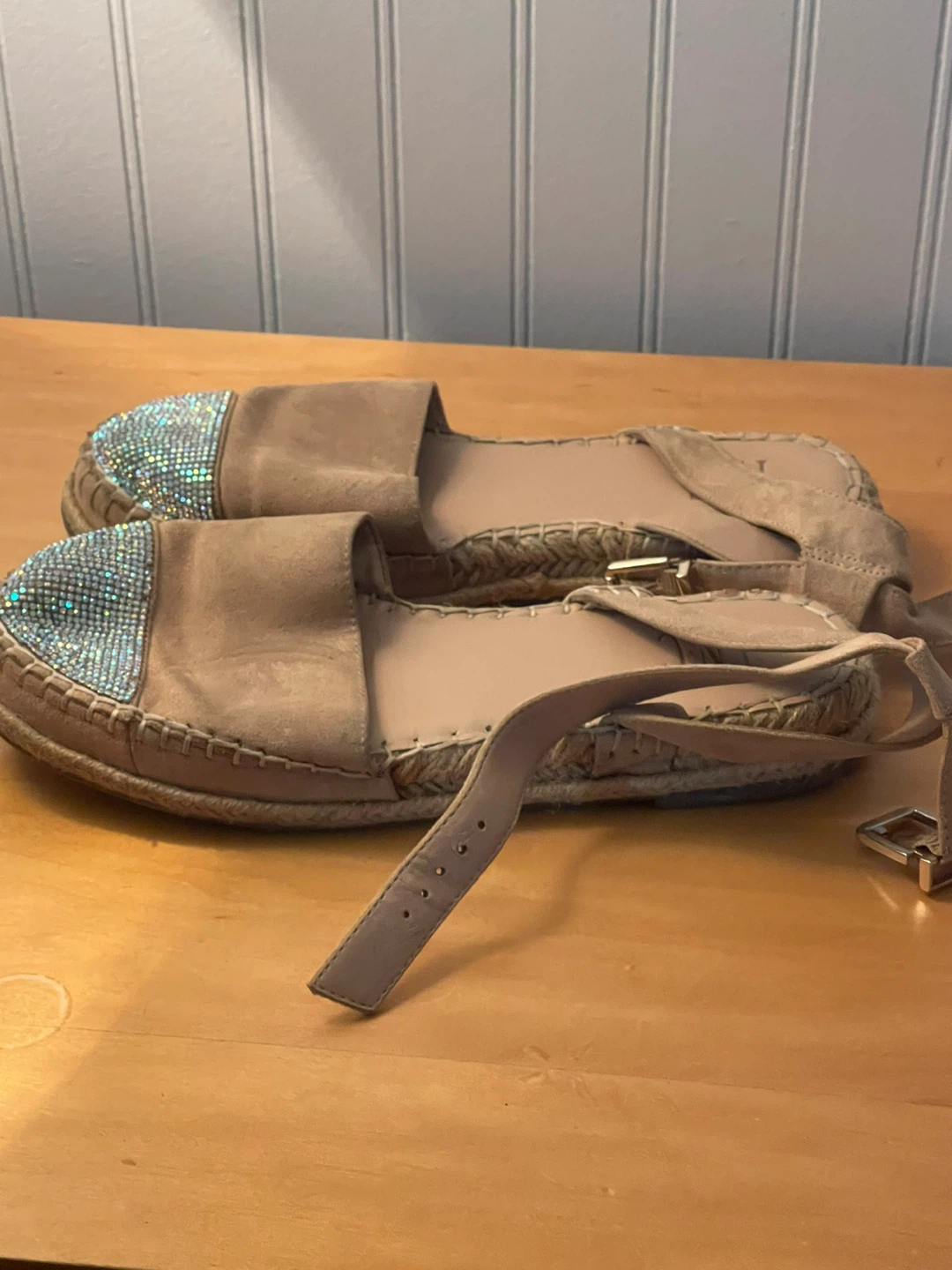Women's Tan Espadrille Flats with Rhinestone Toe size 7 - photo 3