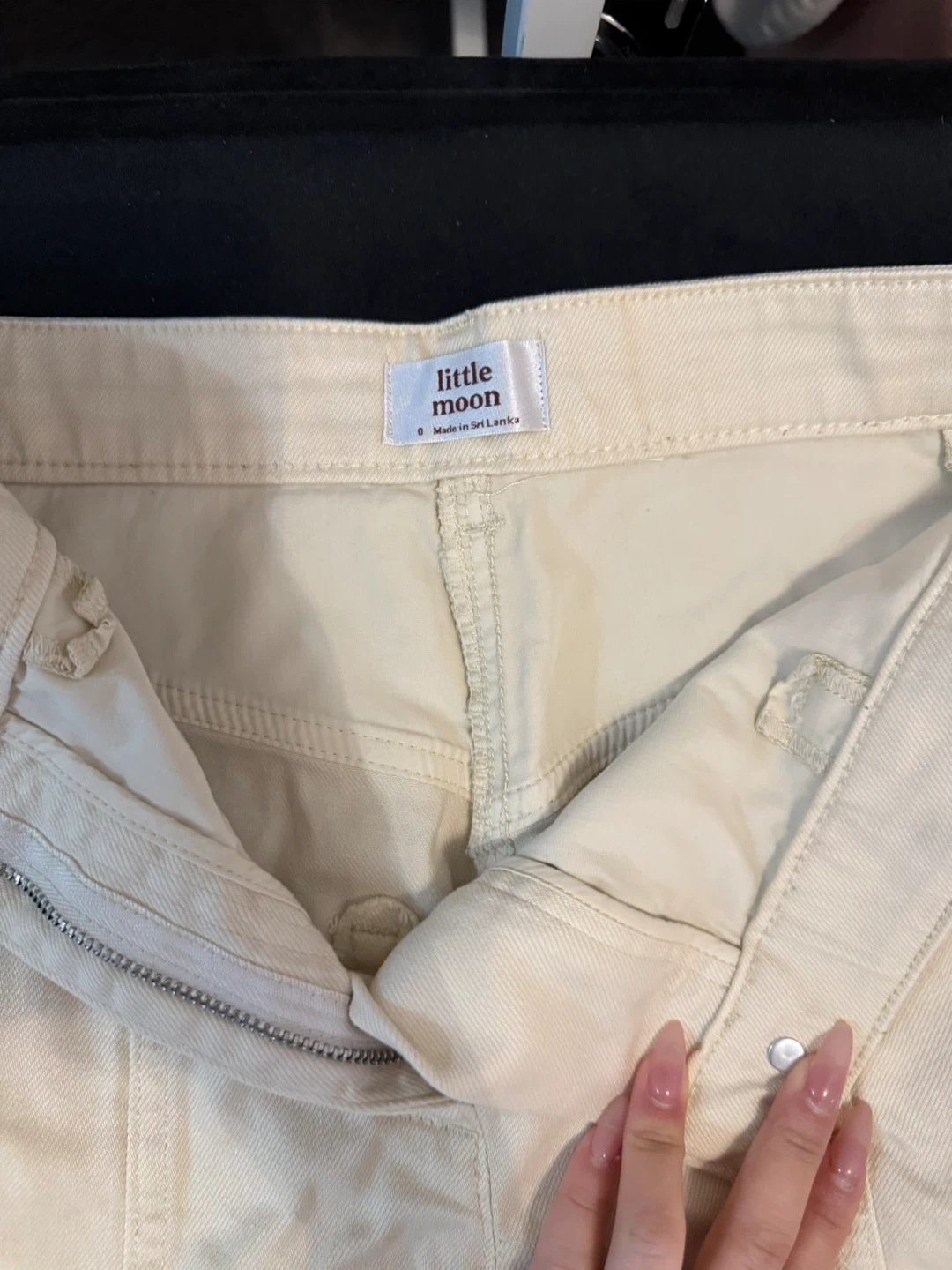 Little Moon Cream Cropped Pants Size 0
