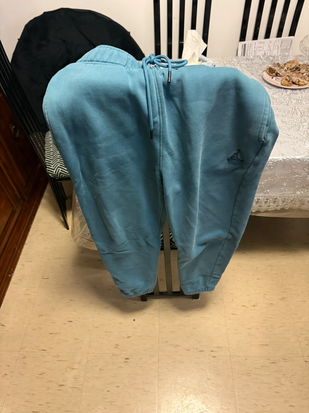 Jordan Hoodie and Sweatpants Set - photo 4