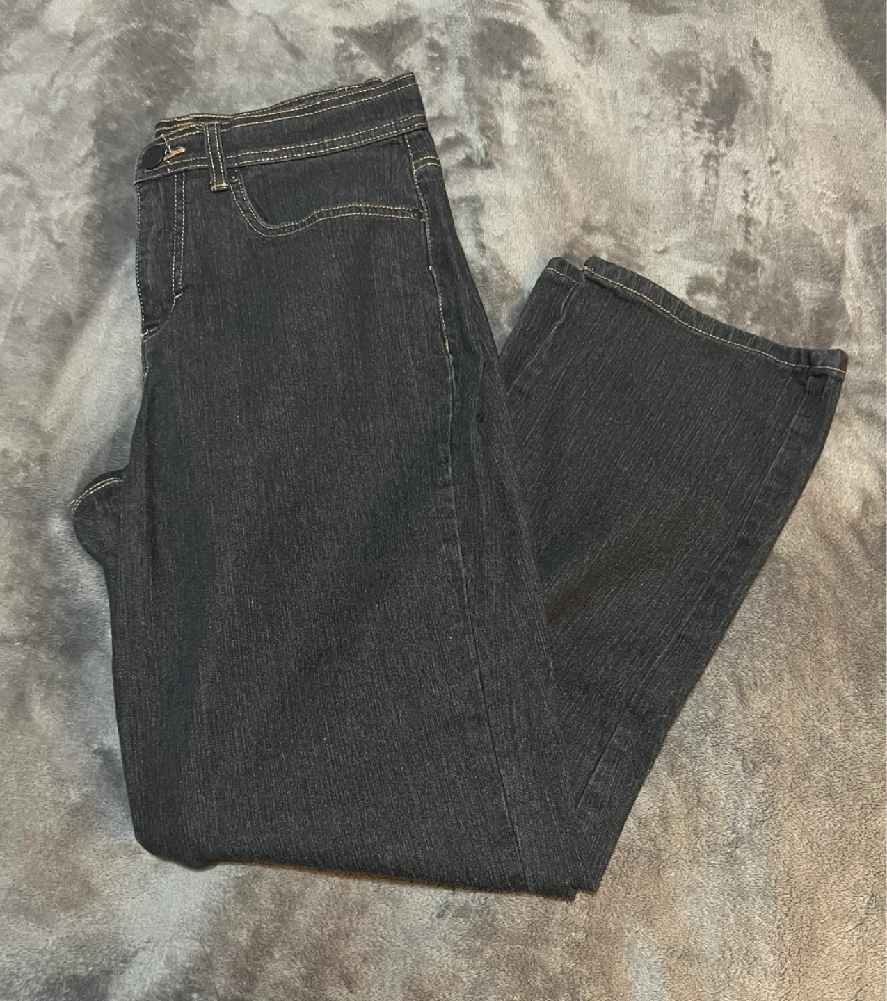 Black Mom Jeans