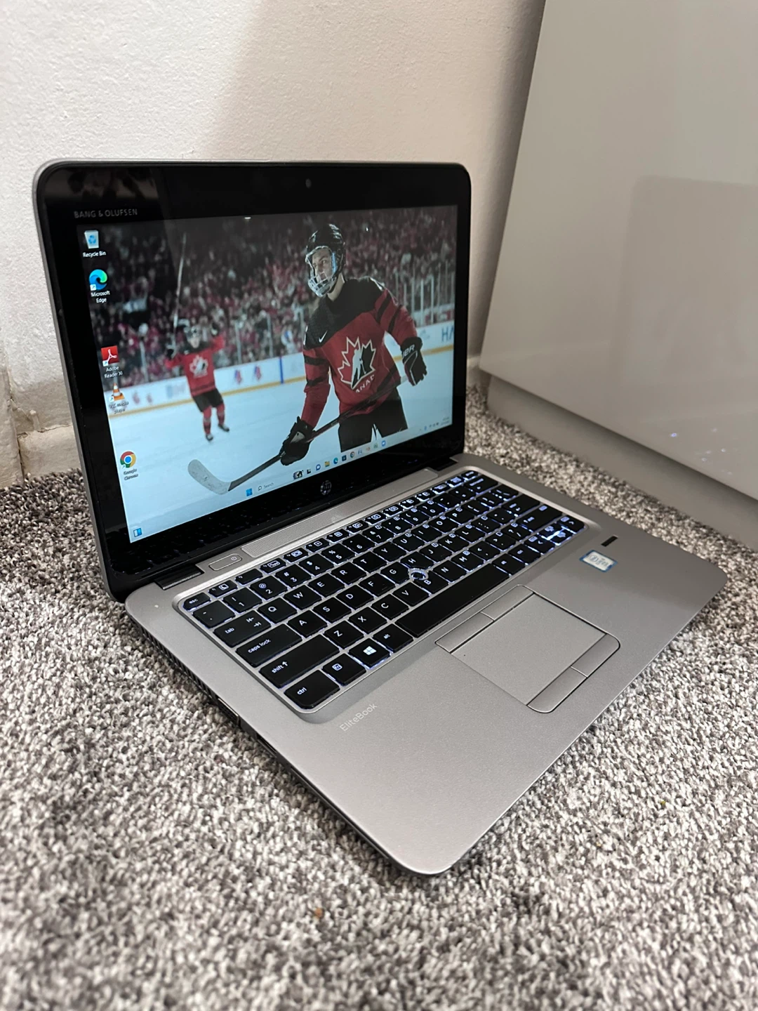 HP EliteBook 500Gb storage  Intel i5 core  Intel hd graphic 8Gb