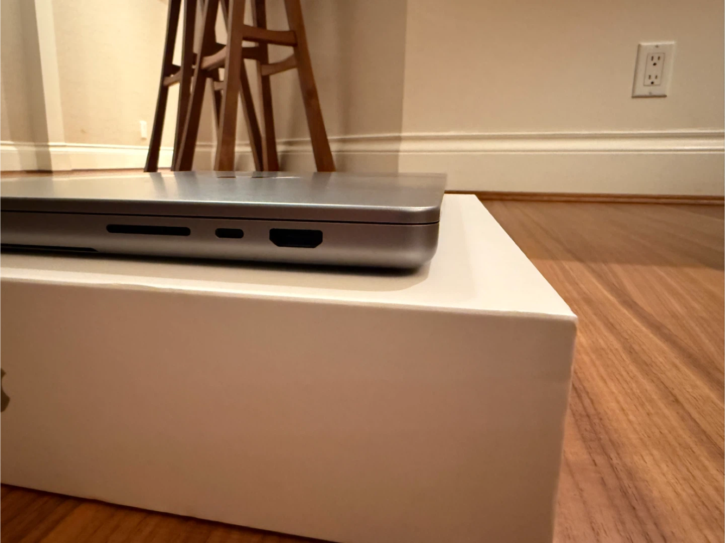 MacBook Pro 16 inch M2 Pro (12c CPU, 19c GPU) (16GB + 512GB) - photo 4