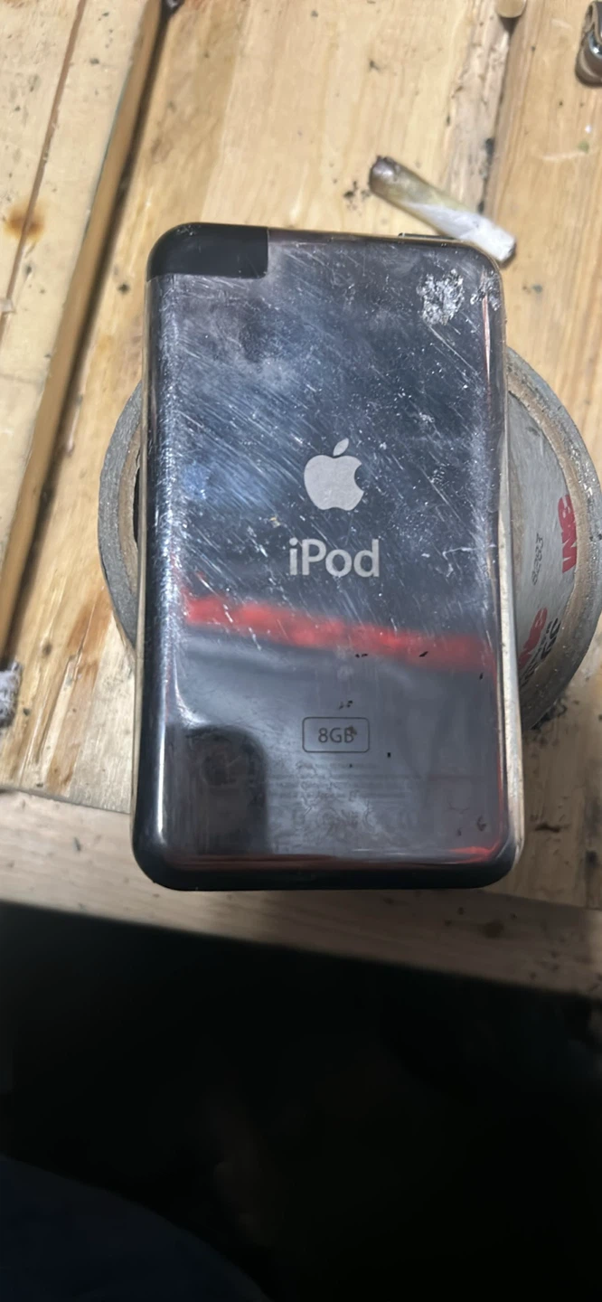 Apple iPod Touch 4th Gen 8GB - photo 2