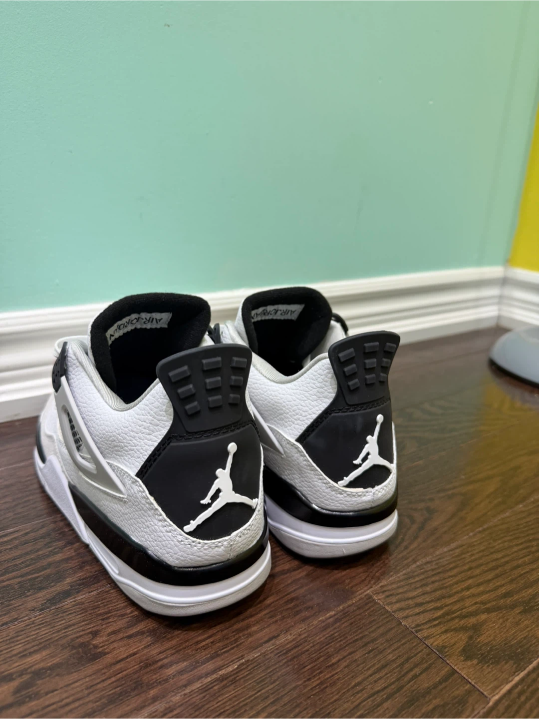 Jordan 4 Retro White Black Cement Toddler Shoes - photo 4