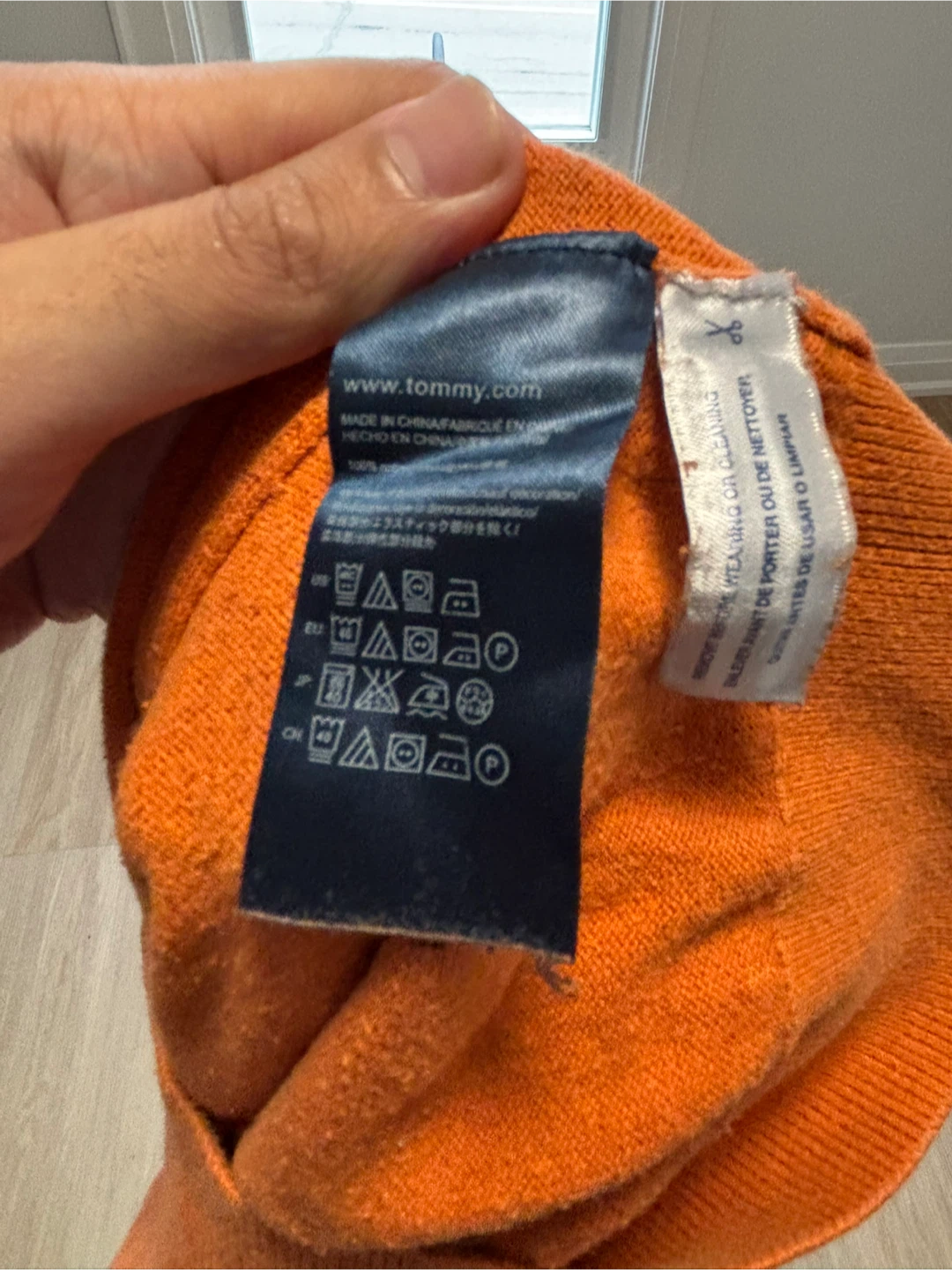 Tommy Hilfiger Orange Sweater - Size Medium - photo 5