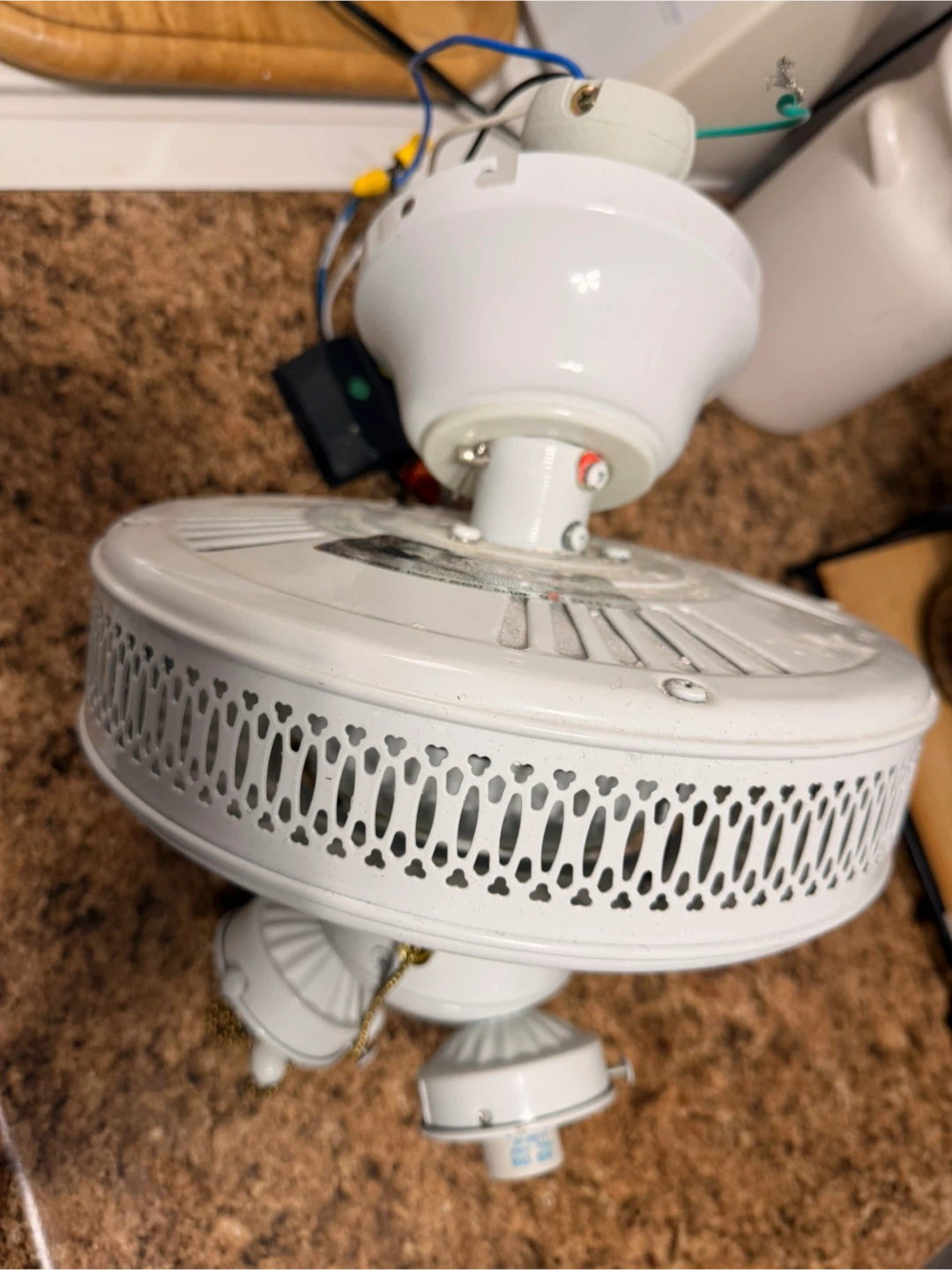 White Ceiling Fan with Lights - photo 4