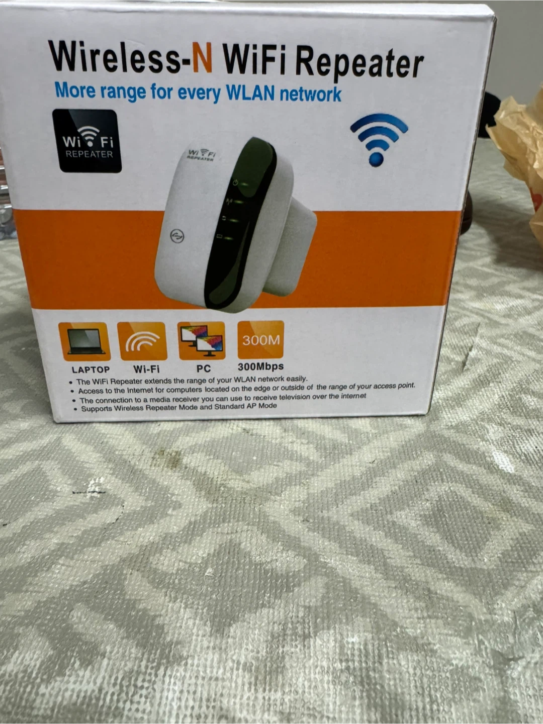 Wireless-N WiFi Repeater 300Mbps