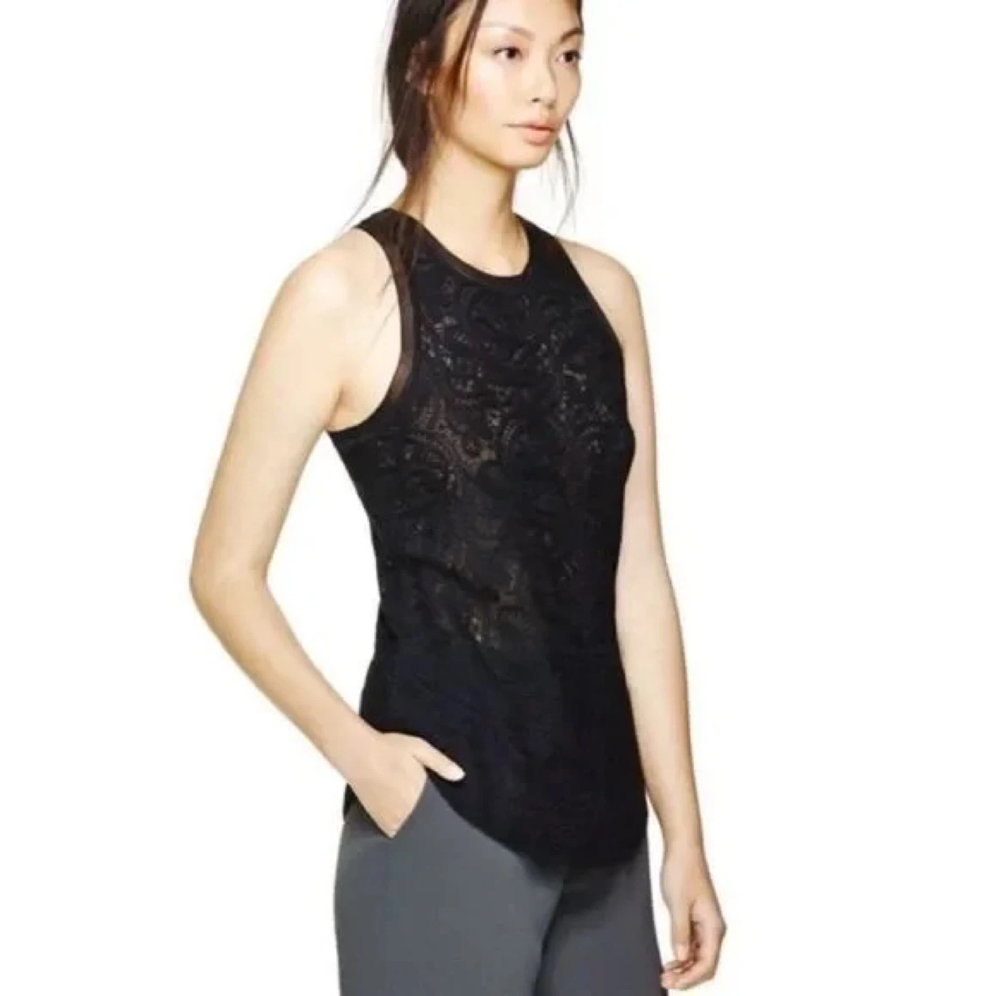 Aritzia Wilfred Volant Black Lace Tank Top Size XXS