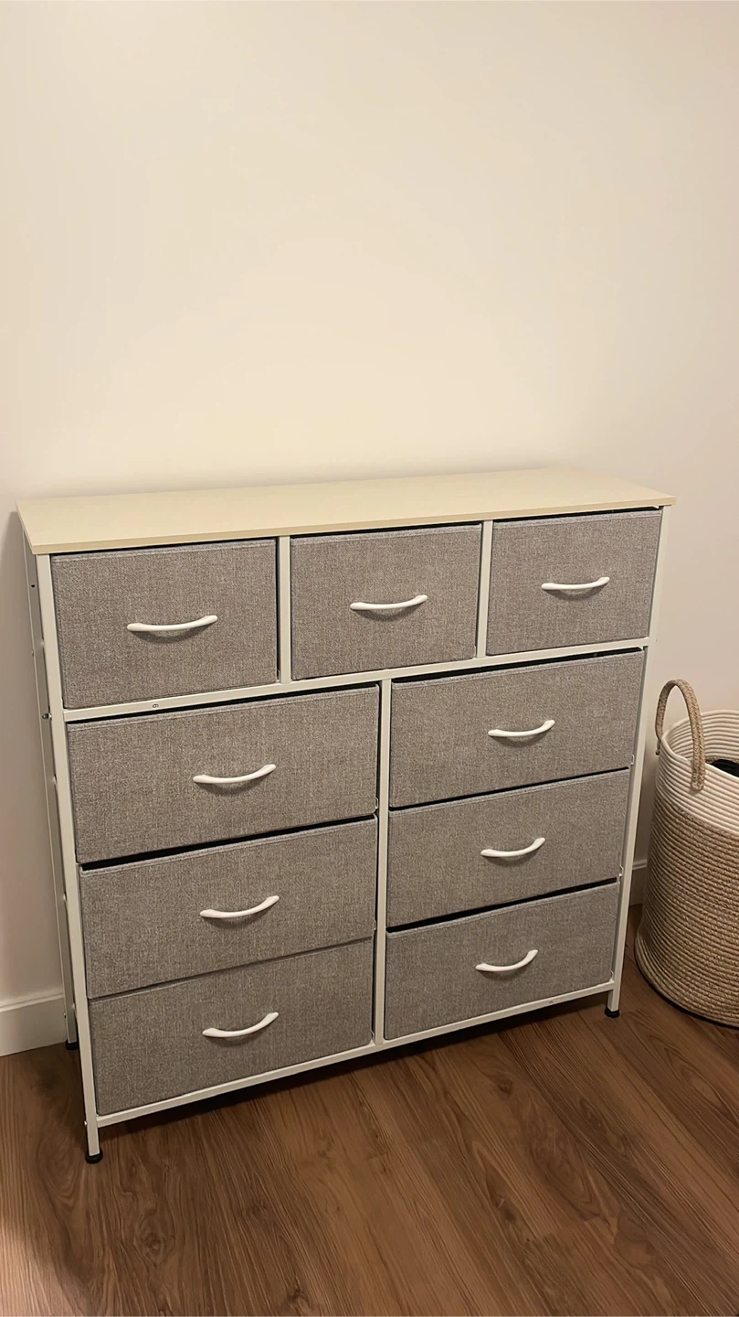 9-Drawer Dresser