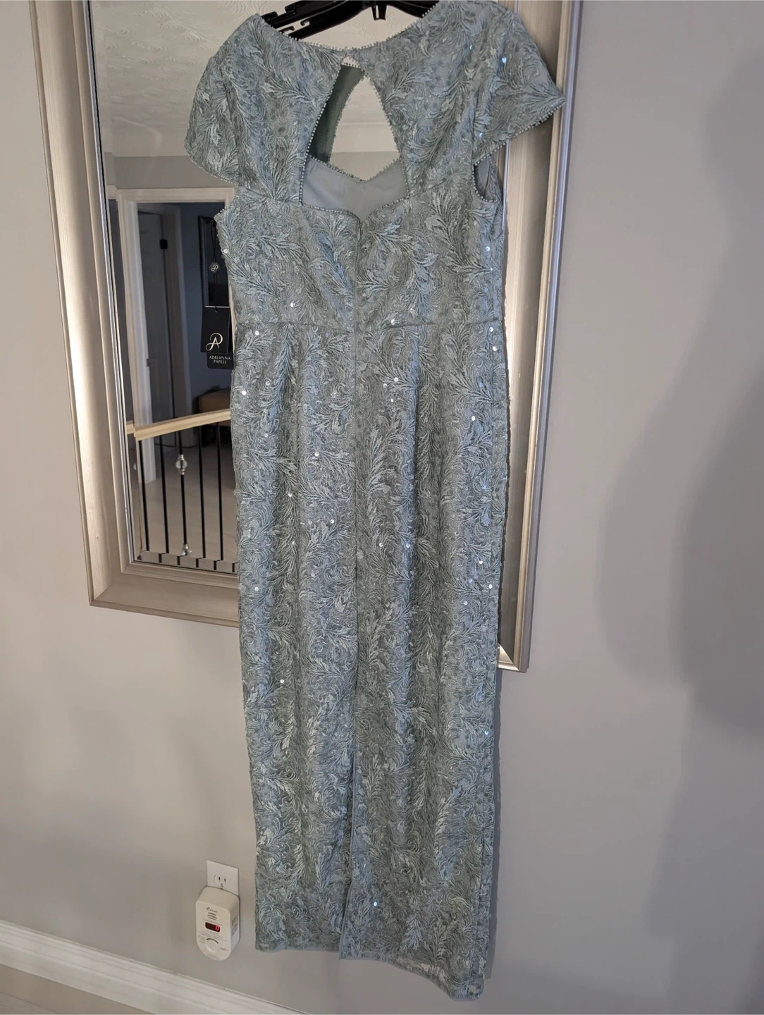 New Adrianna Papell long Beaded Lace Dress - photo 3