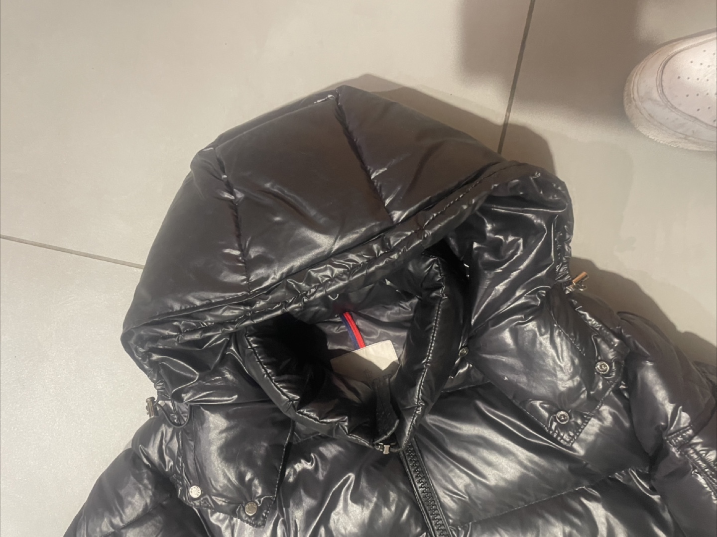 Moncler Black Puffer Jacket - photo 2