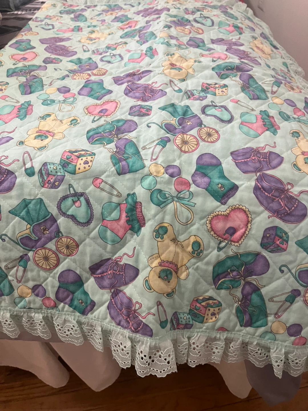 Baby Quilt Whimsical Print double sided brand new super soft - photo 3