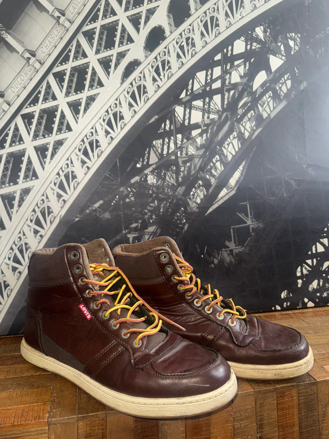 Levi's High Top Sneakers - Brown