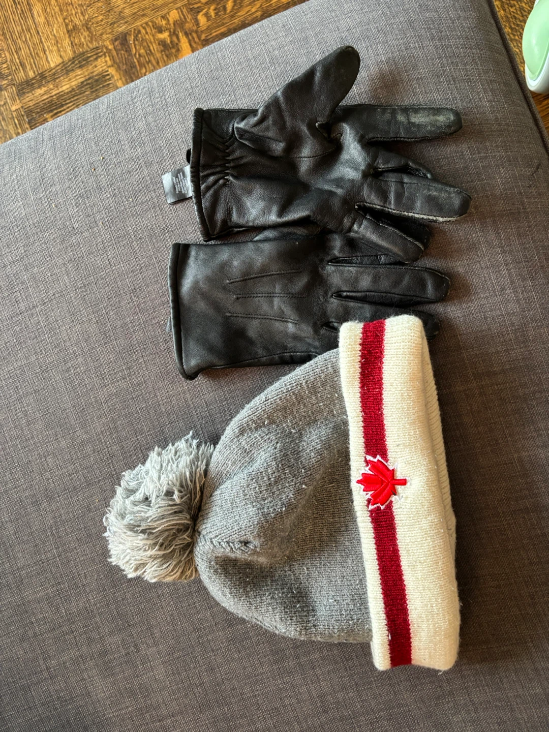 Free hat and gloves
