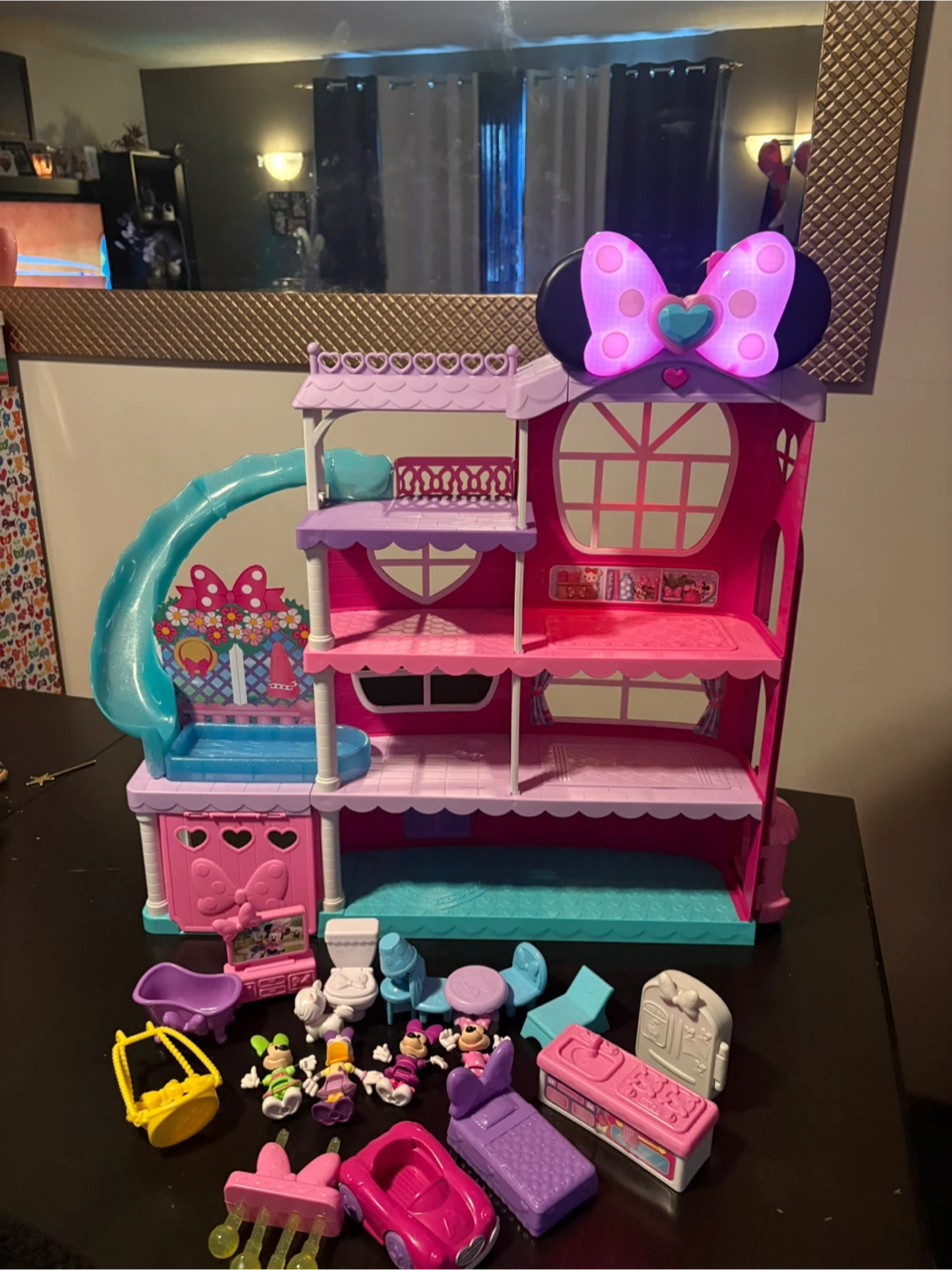 Disney Junior Minnie Mouse Mansion 22-inch Playset - photo 2