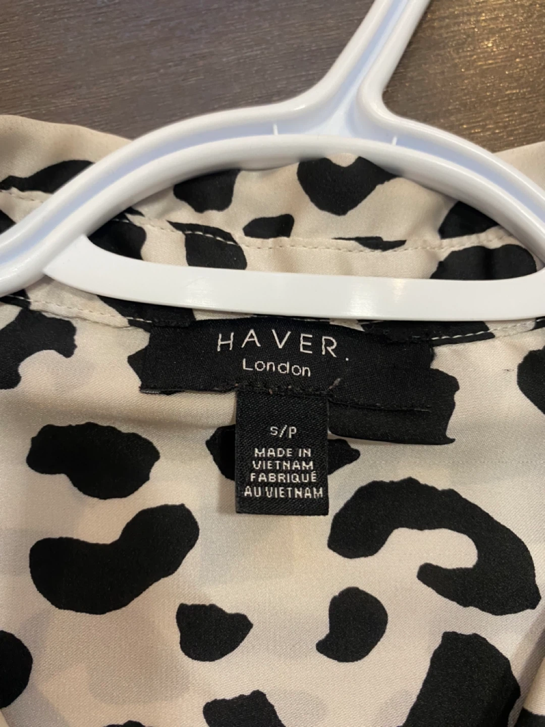 HAVER London Leopard Print Button-Up Shirt - Size S/P - photo 2