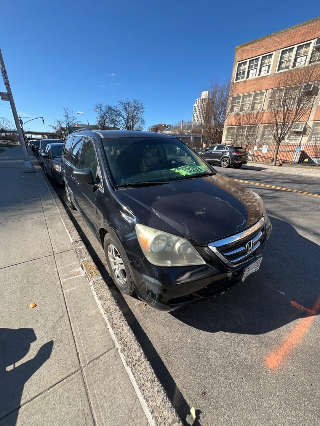 Black 2005 Honda Odyssey Minivan