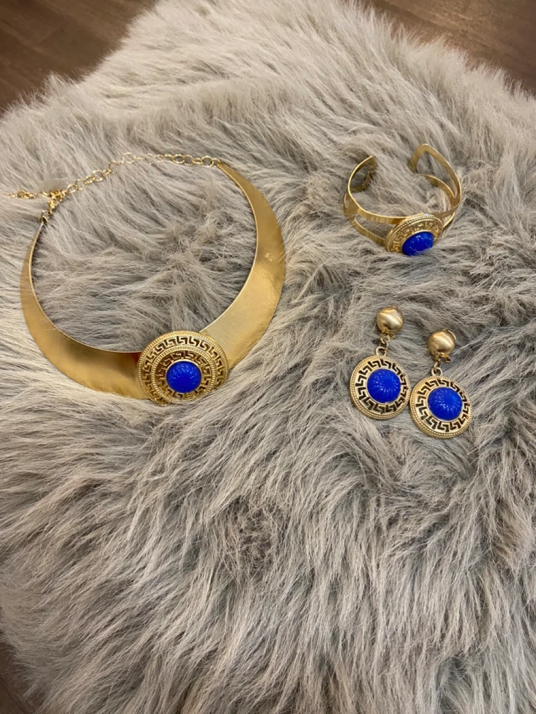 Gold Tone Choker, Bracelet & Earring Set with Blue Stone