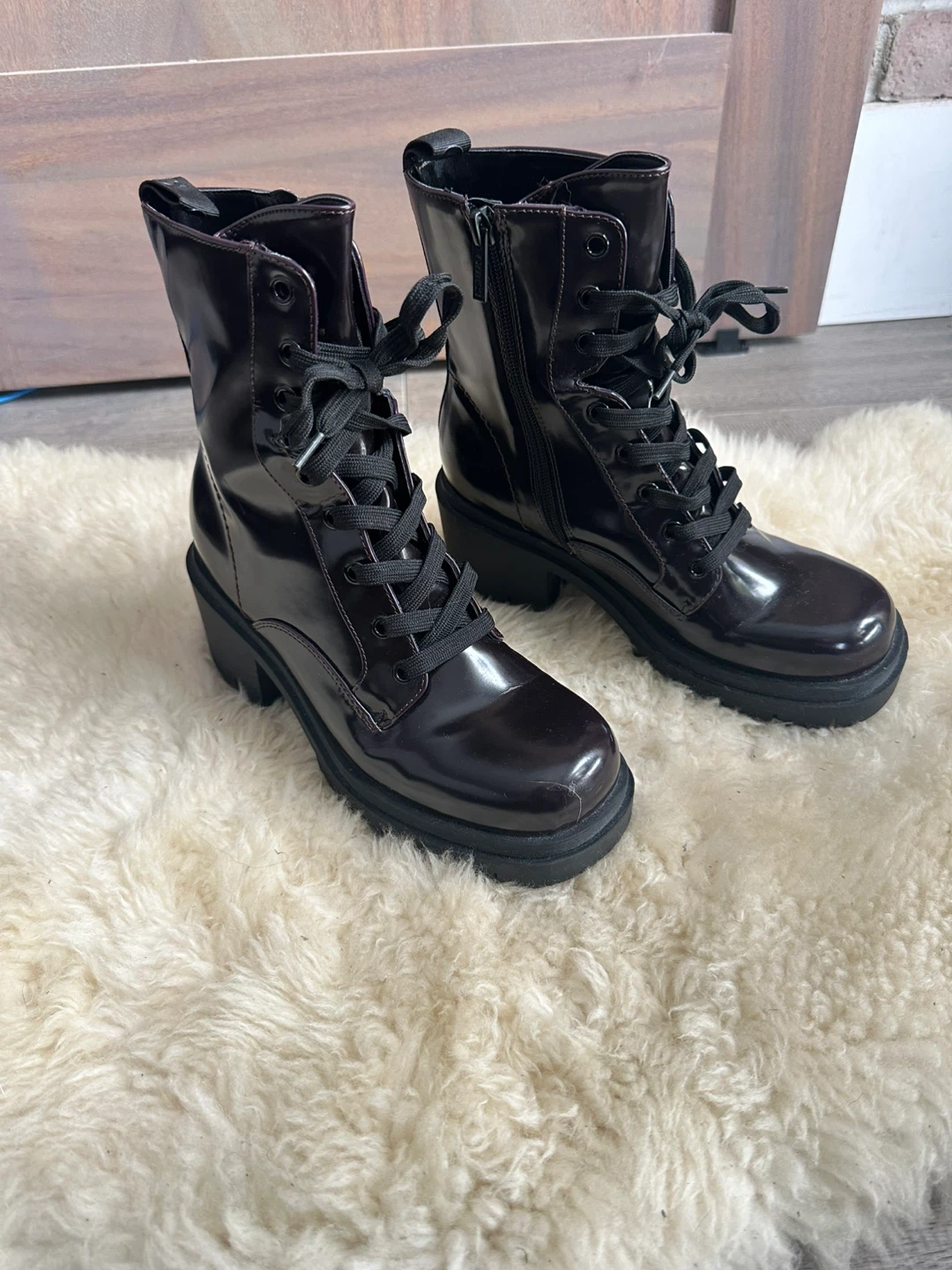 GUESS Women's Size 7.5M Burgandy/Black Patent Combat Boots