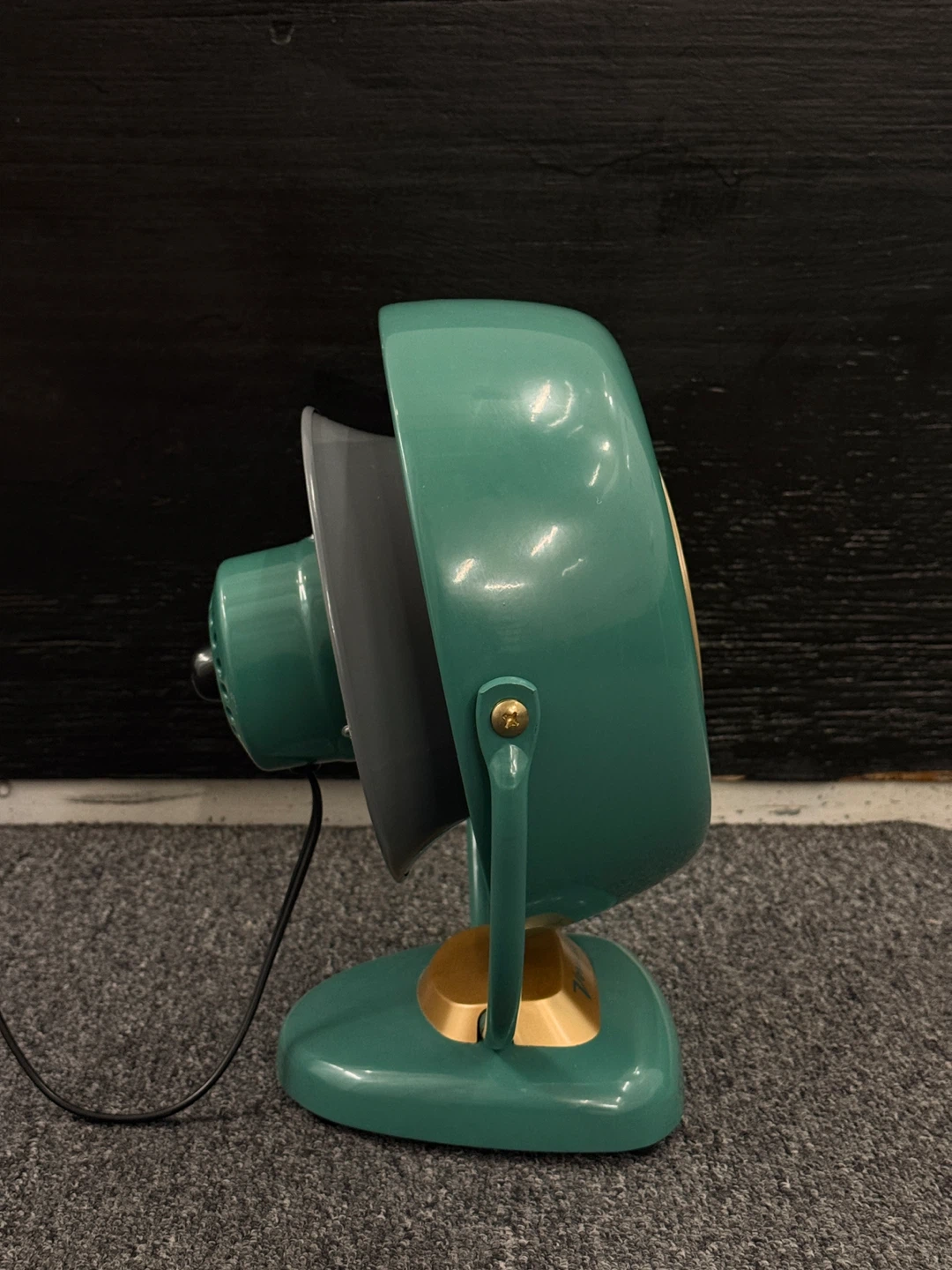 Vornado "Vornado" Vintage Desk Fan - Teal - photo 3