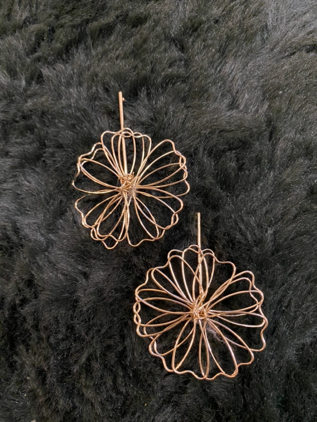Gold Flower Wire Drop Earrings