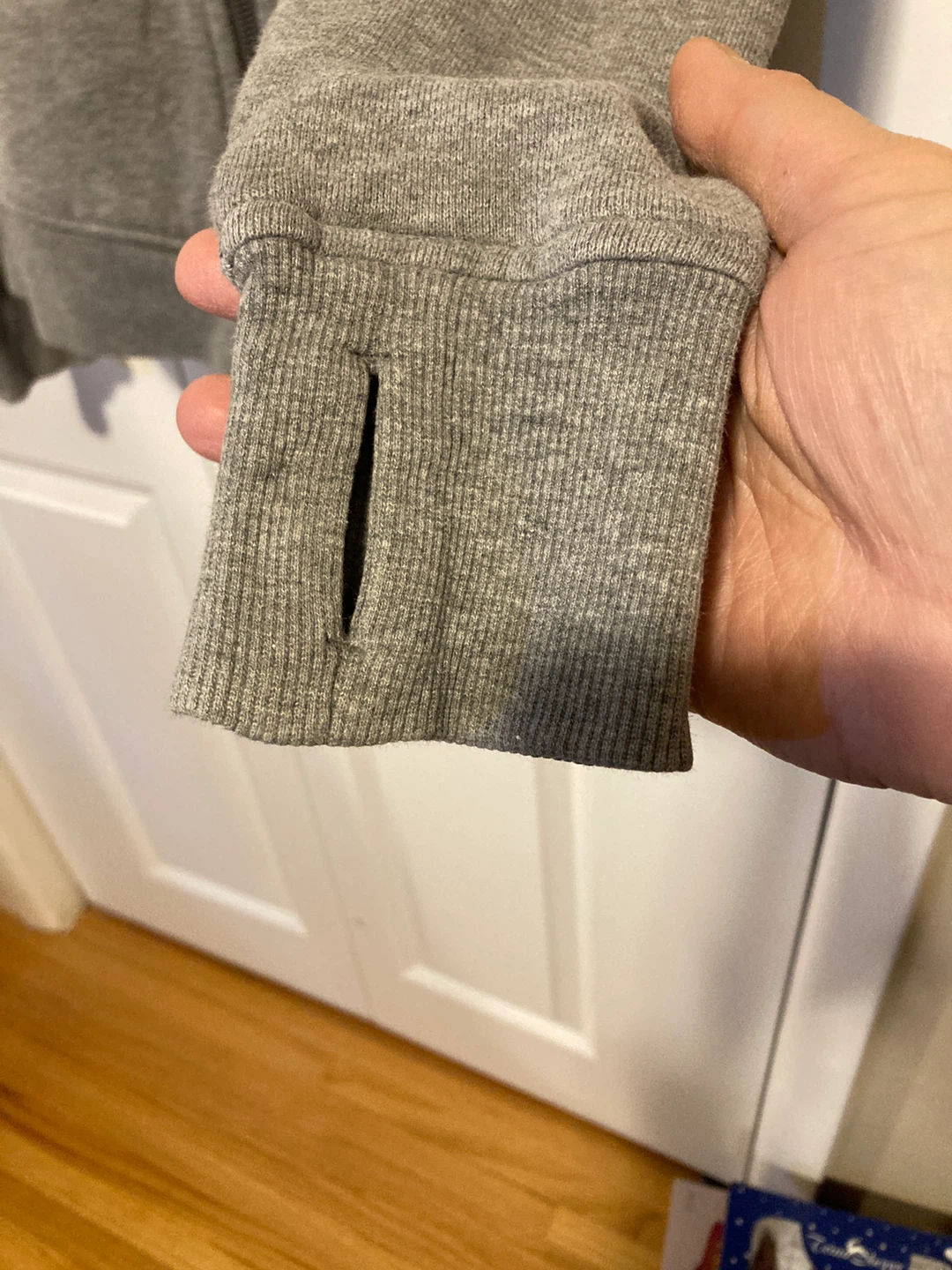 Lululemon Scuba Grey Zip-Up Hoodie with Thumbholes - photo 3