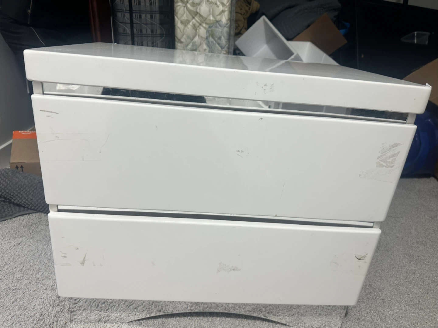 White 2-Drawer Nightstand - photo 3