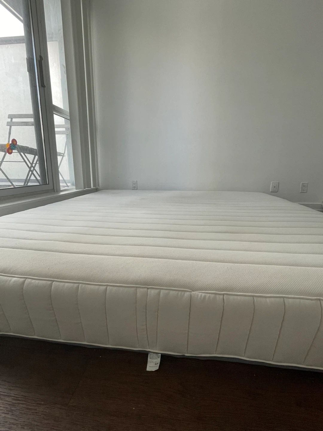 IKEA VALEVÅG Hybrid Mattress (King, Medium Firm/White) - photo 2