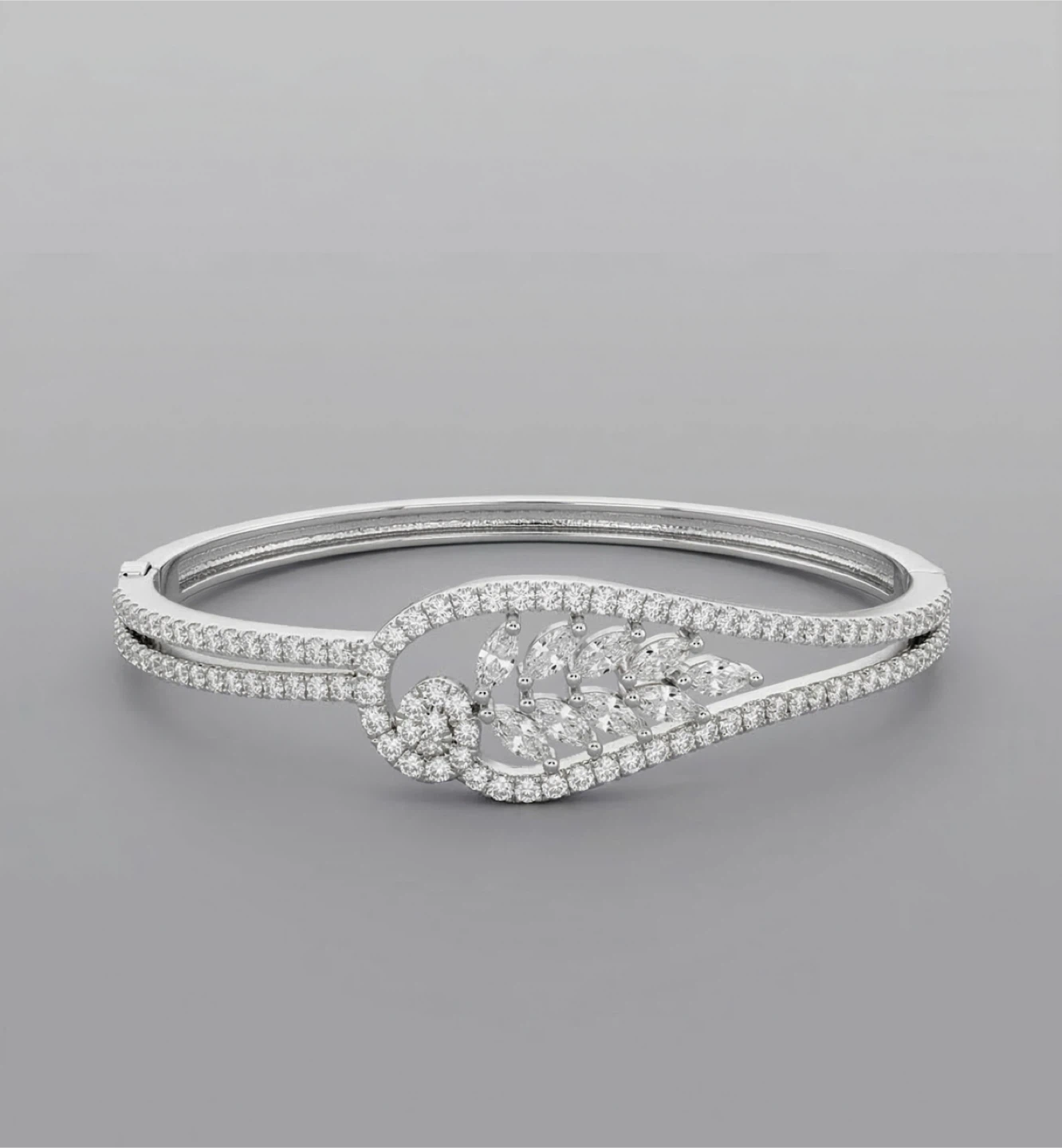 VALENCIA ADORN Leaf Bangle Bracelet - photo 2