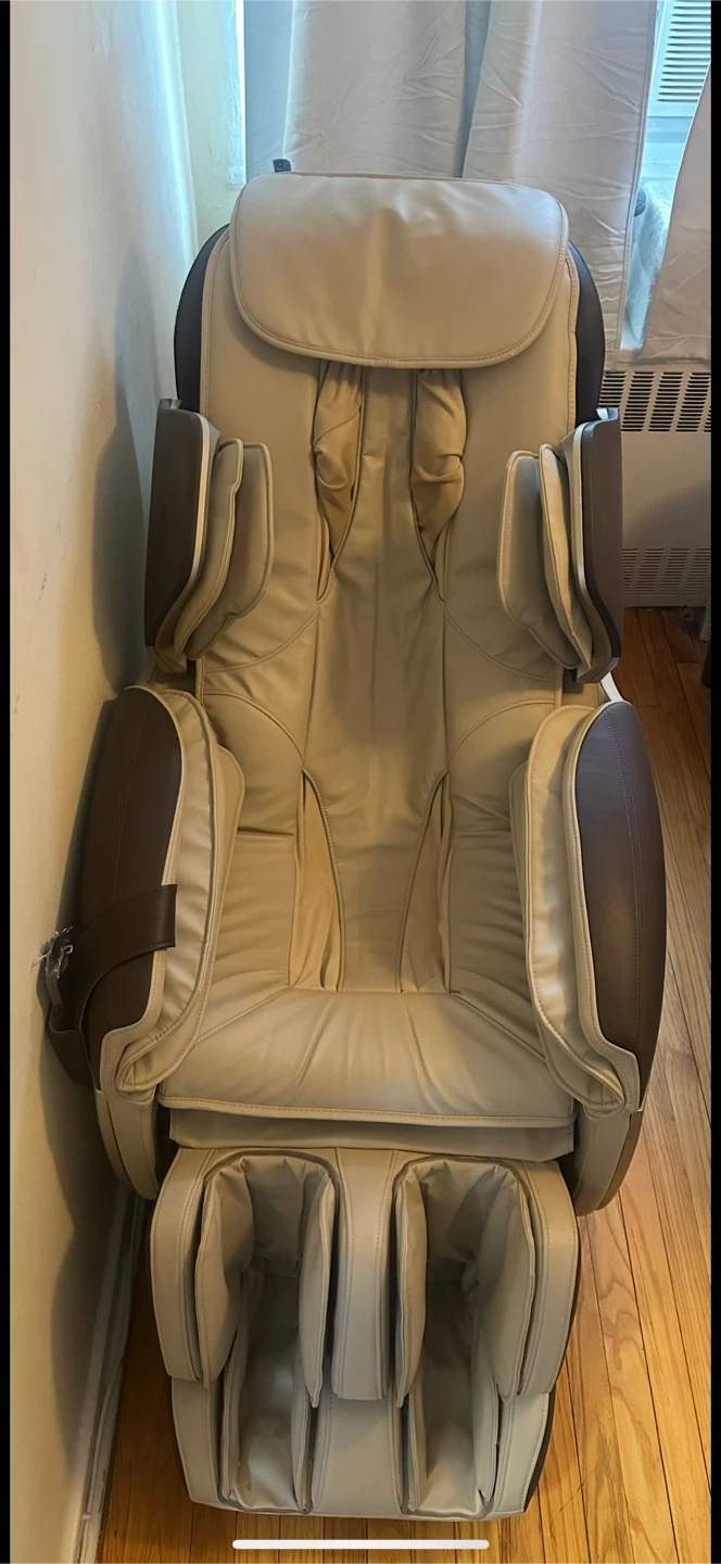 Cozyma Massage Chair