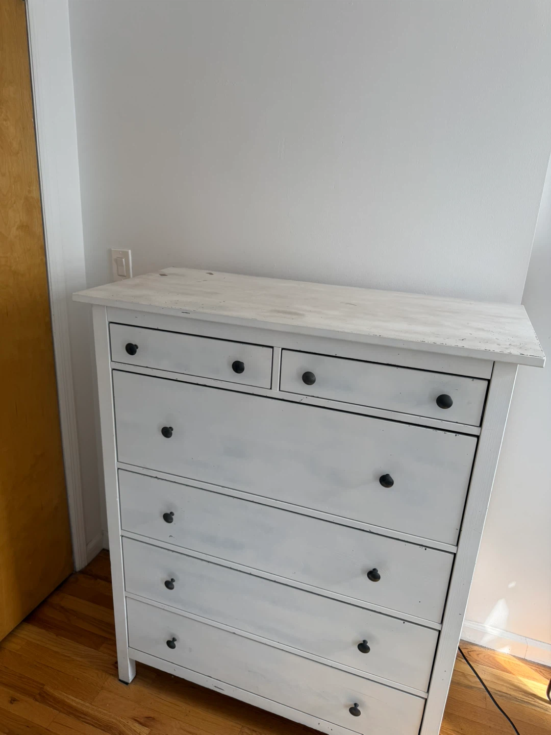 White 6-Drawer Dresser - photo 3