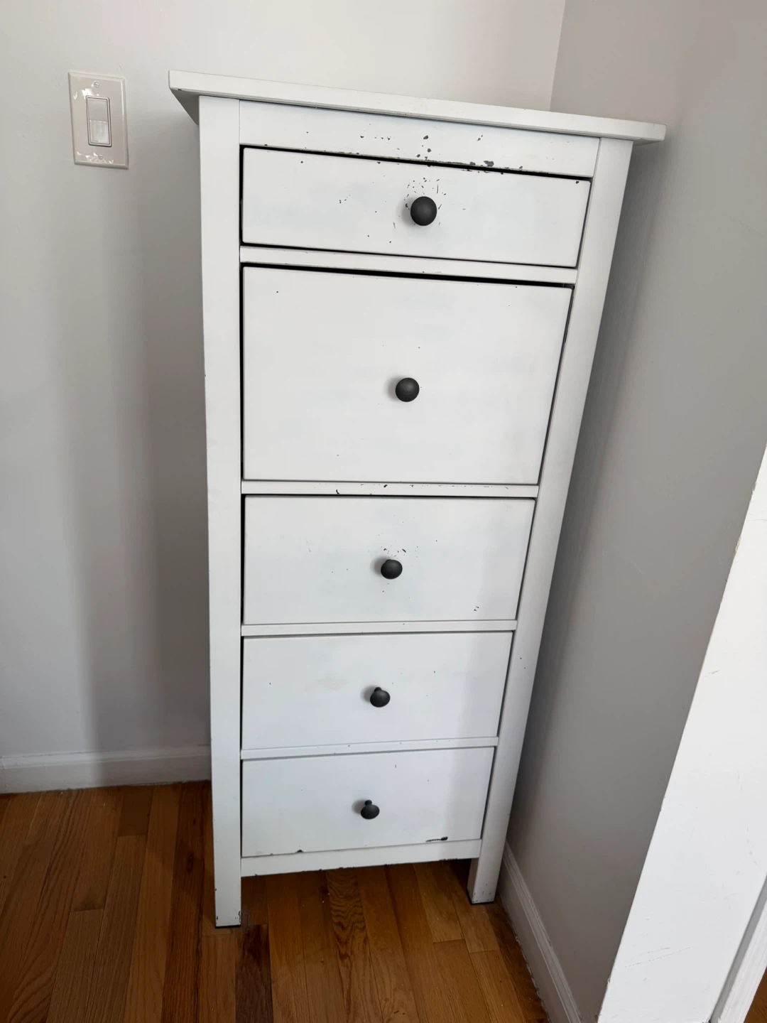 White 5-Drawer Tall Dresser - photo 2