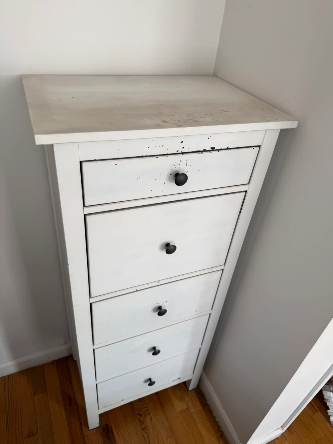 White 5-Drawer Tall Dresser - photo 3
