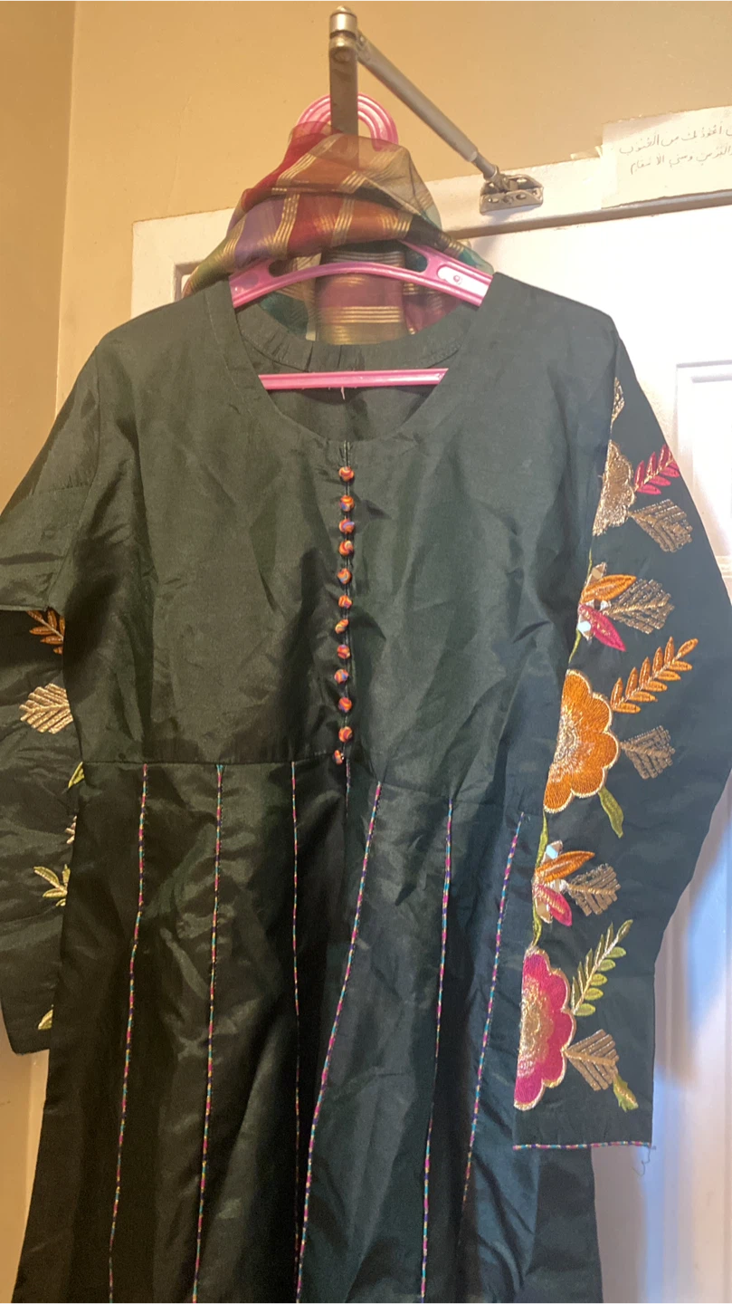 Women's Black Embroidered Anarkali Dress with Dupatta - photo 3