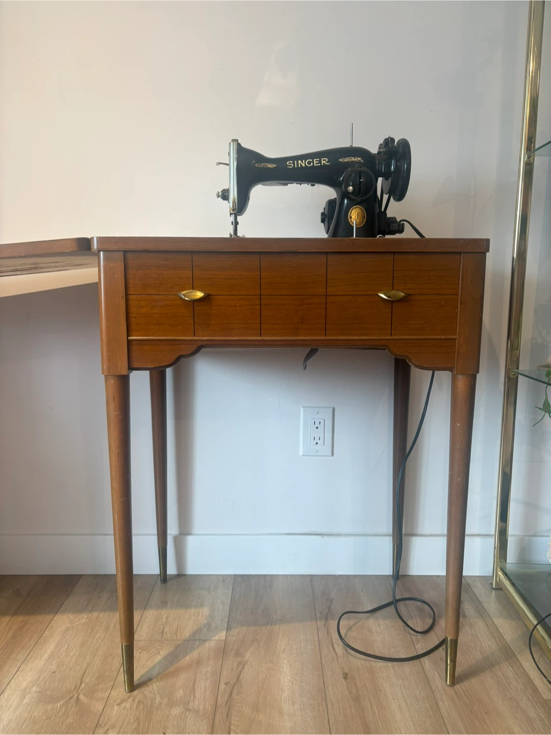 Vintage Singer Sewing Machine