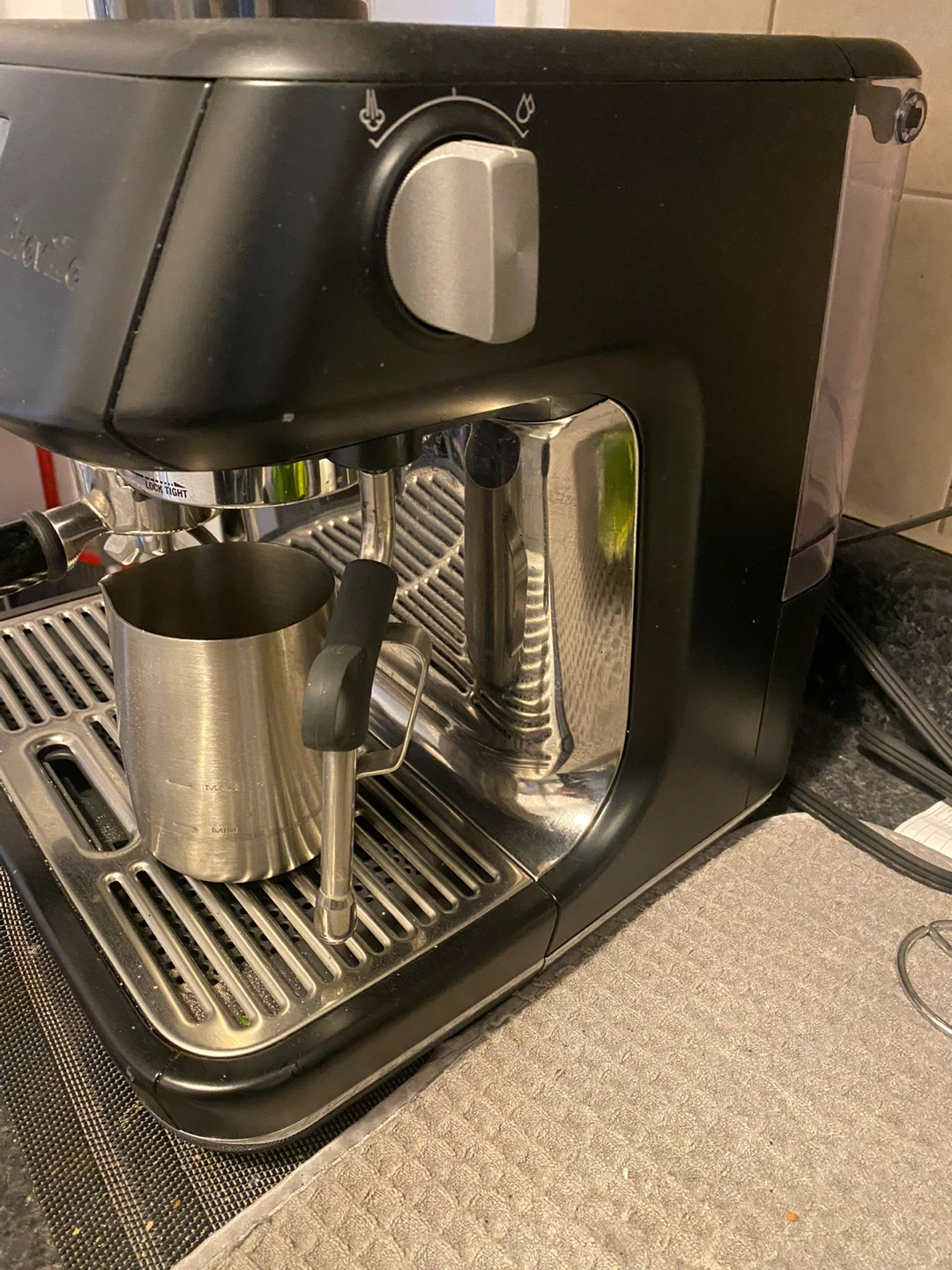 Breville Espresso Machine with Grinder - photo 5