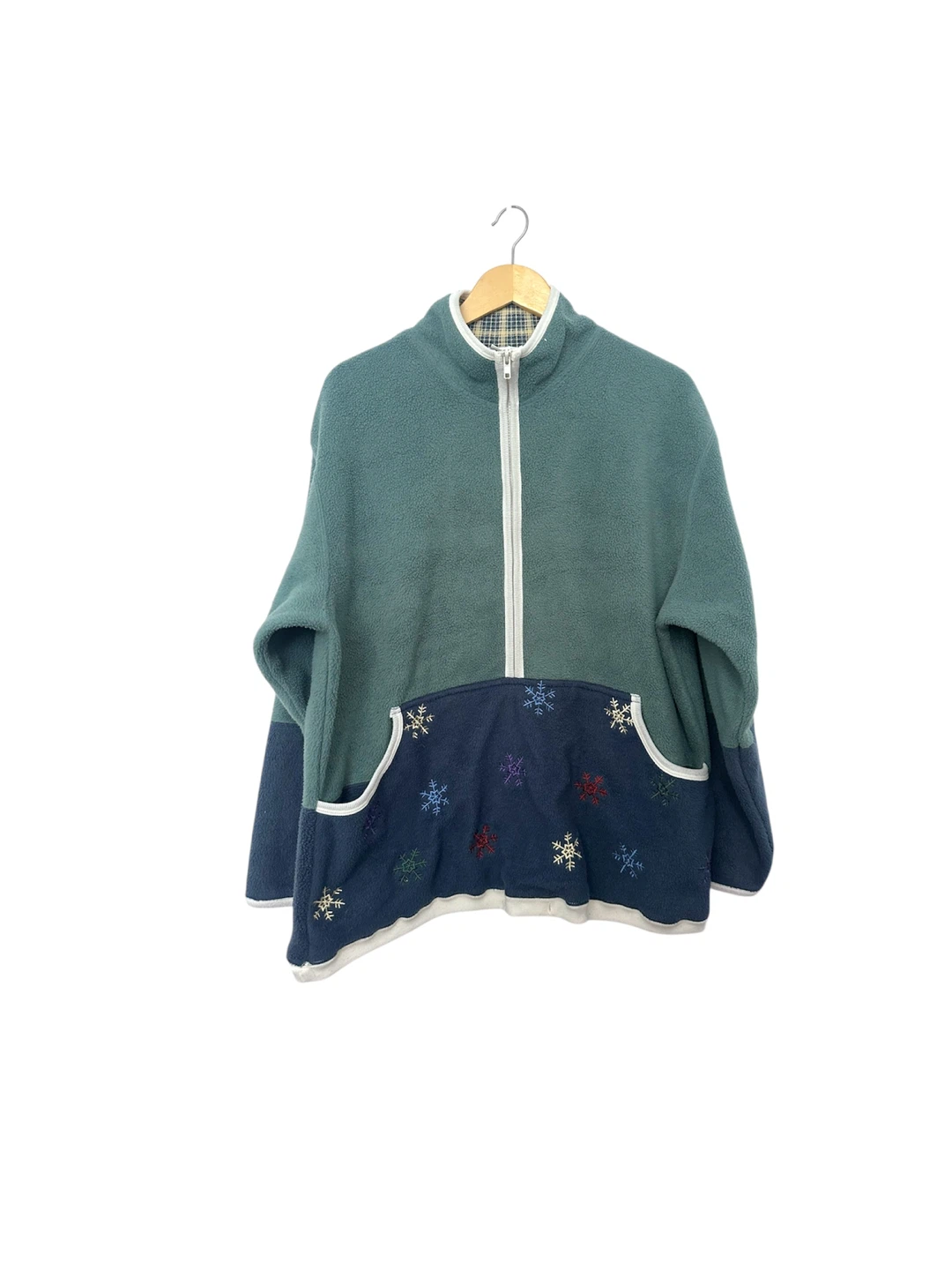 Vintage East West Fleece Jacket with Snowflake Embroidery
