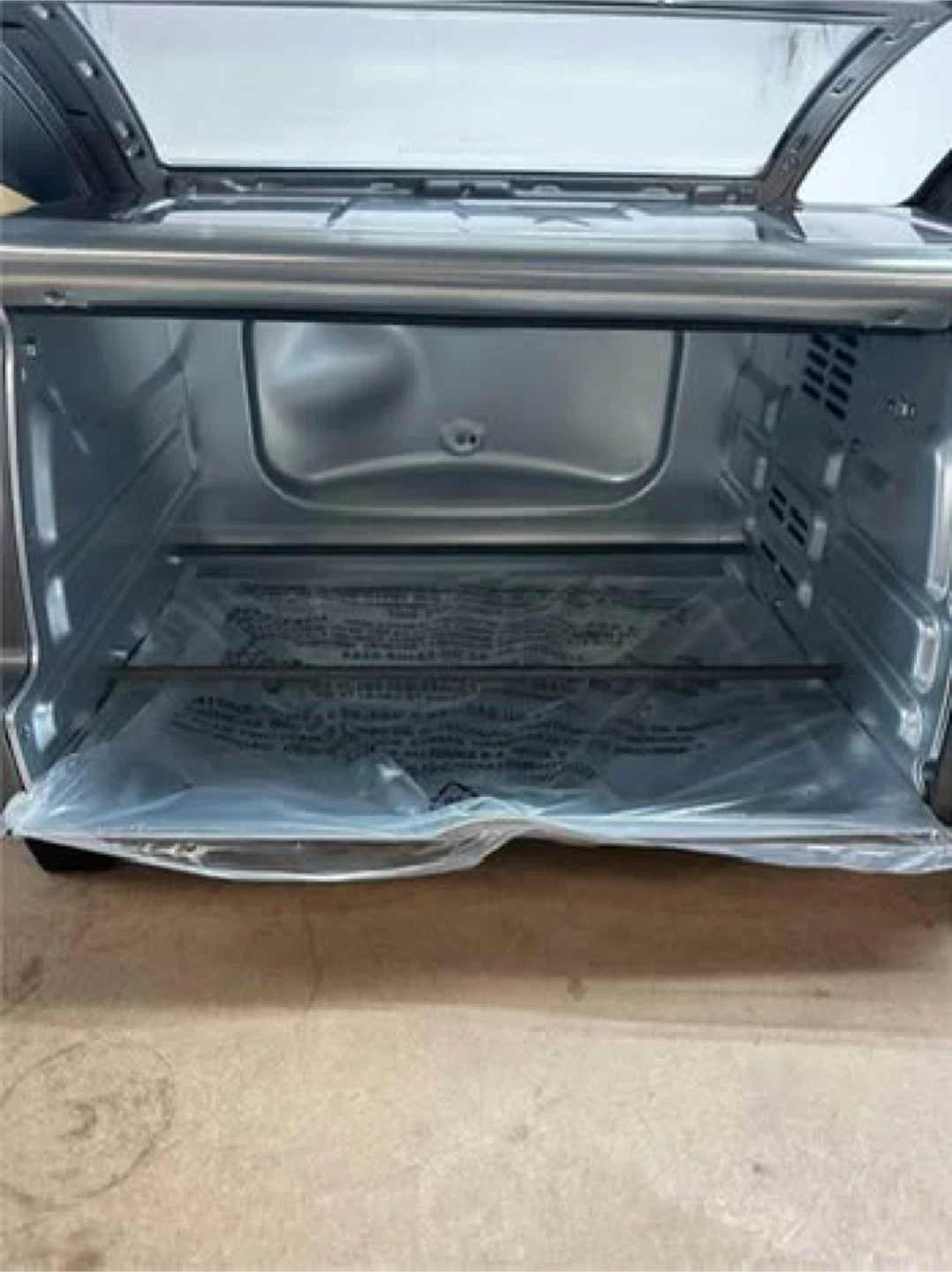 Hamilton Beach Sure-Crisp Air Fryer Toaster Oven - photo 4