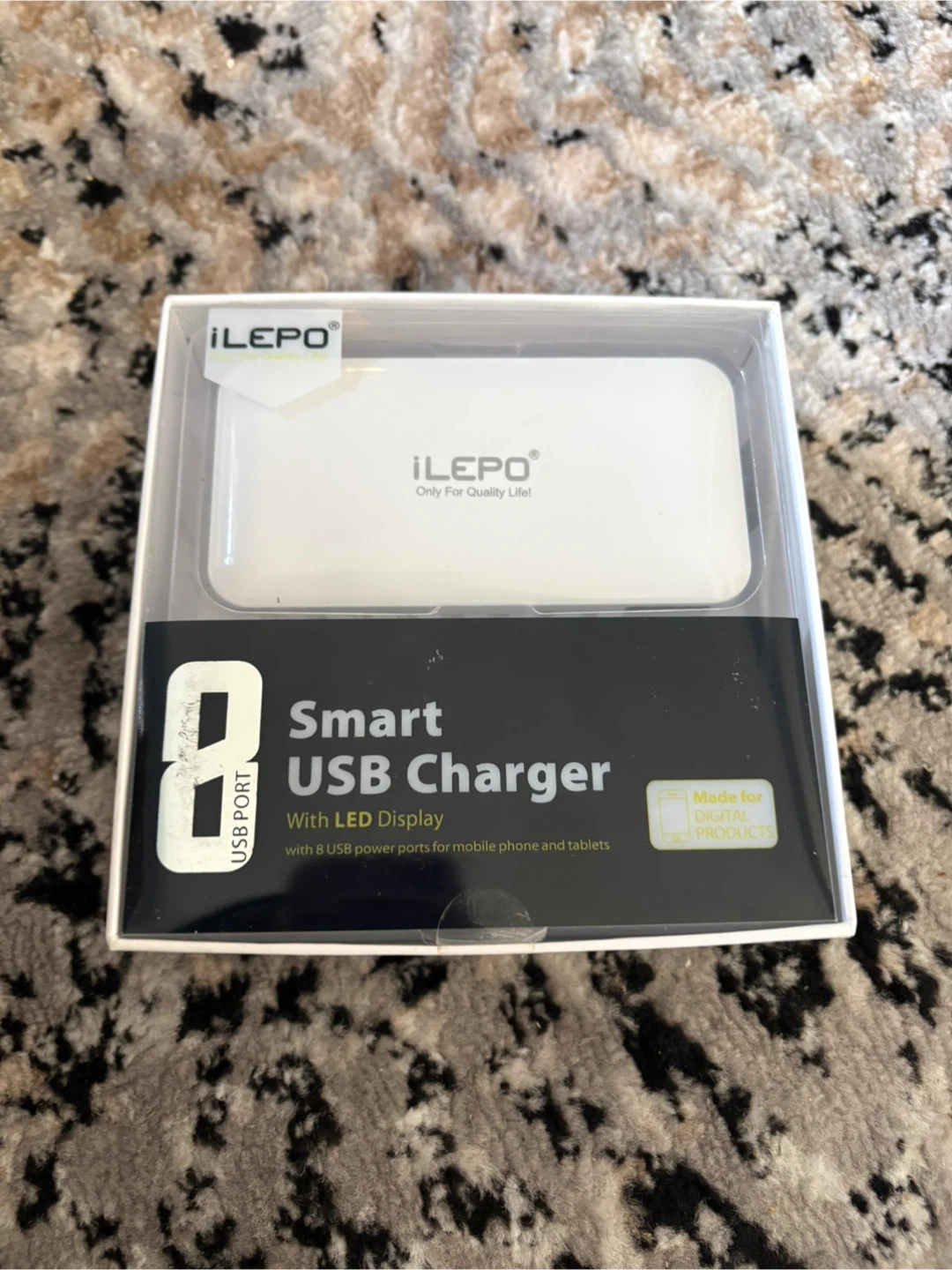 iLEPO 8-Port Smart USB Charger with LED Display