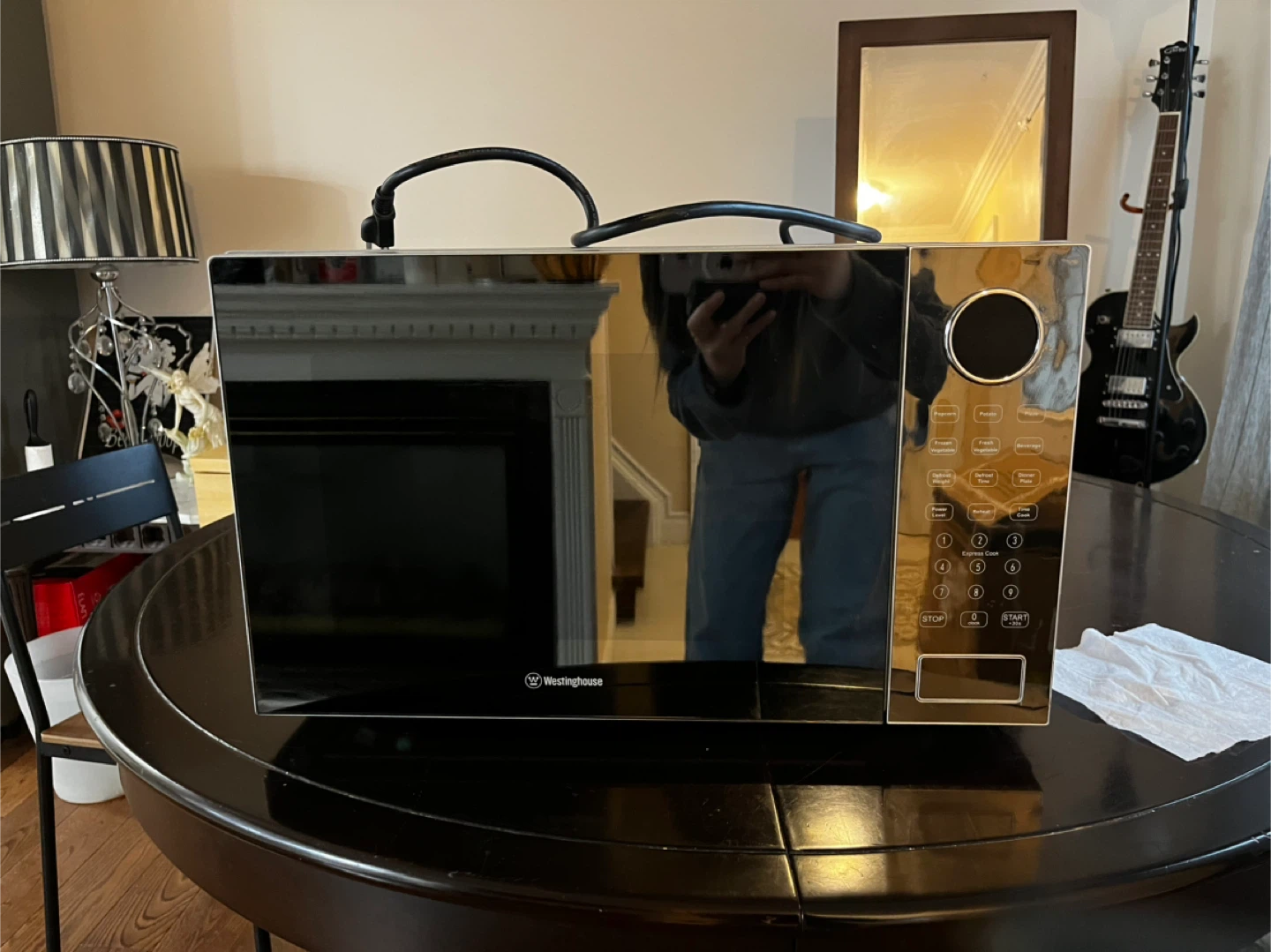 Westinghouse Microwave 30L