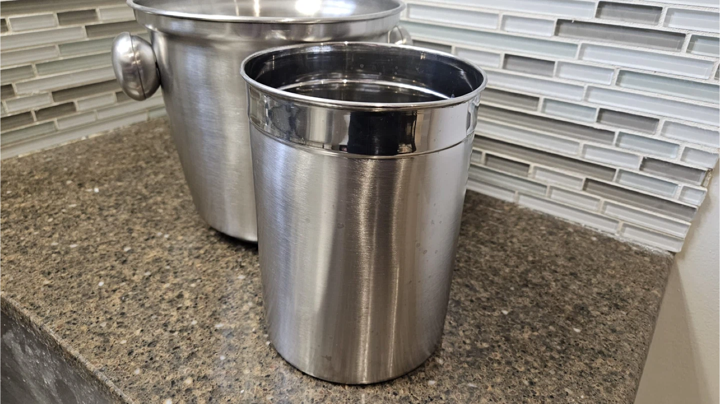 Set of 2 Stainless Steel Buckets - photo 2