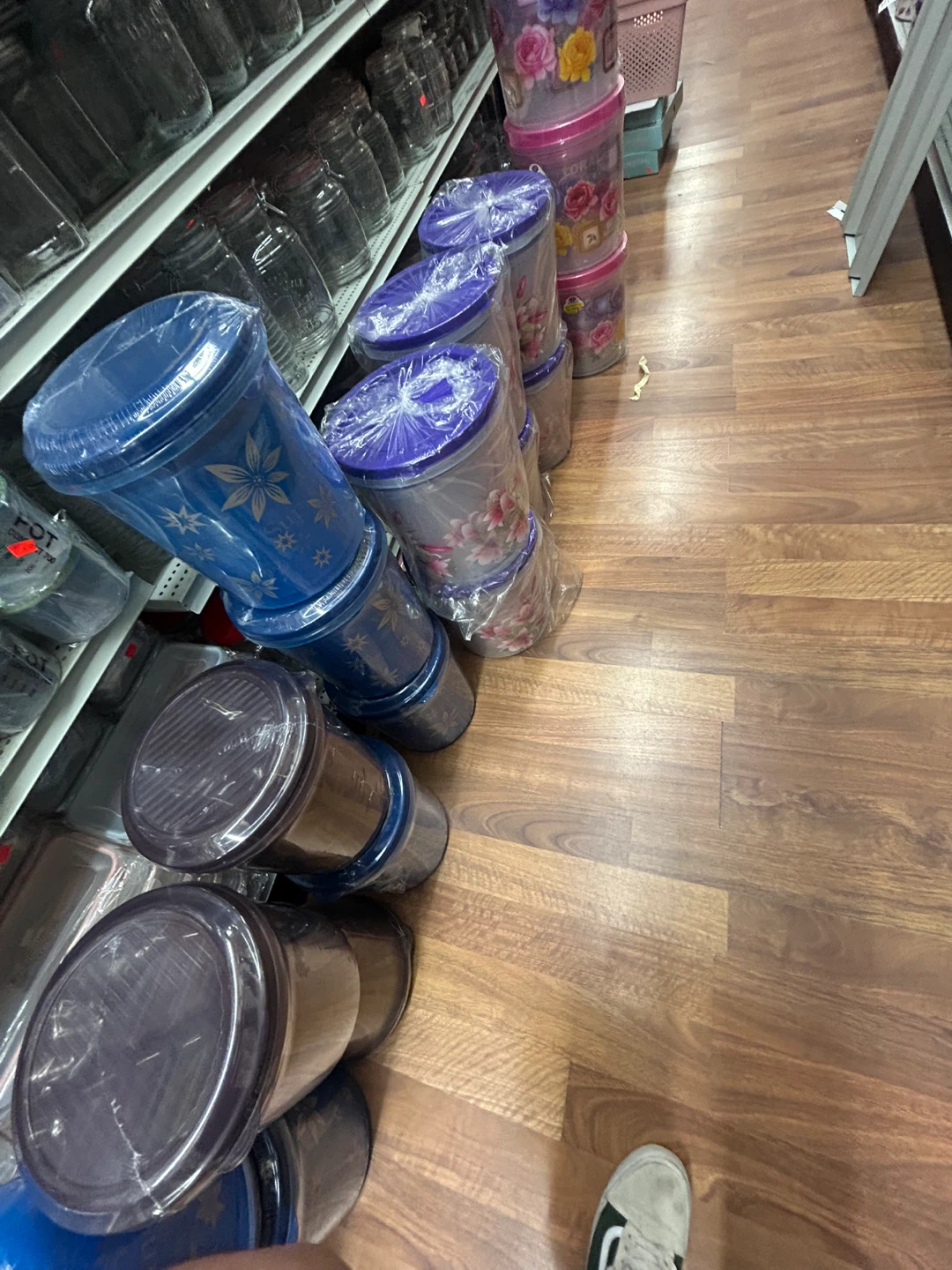 Plastic Food Storage Containers