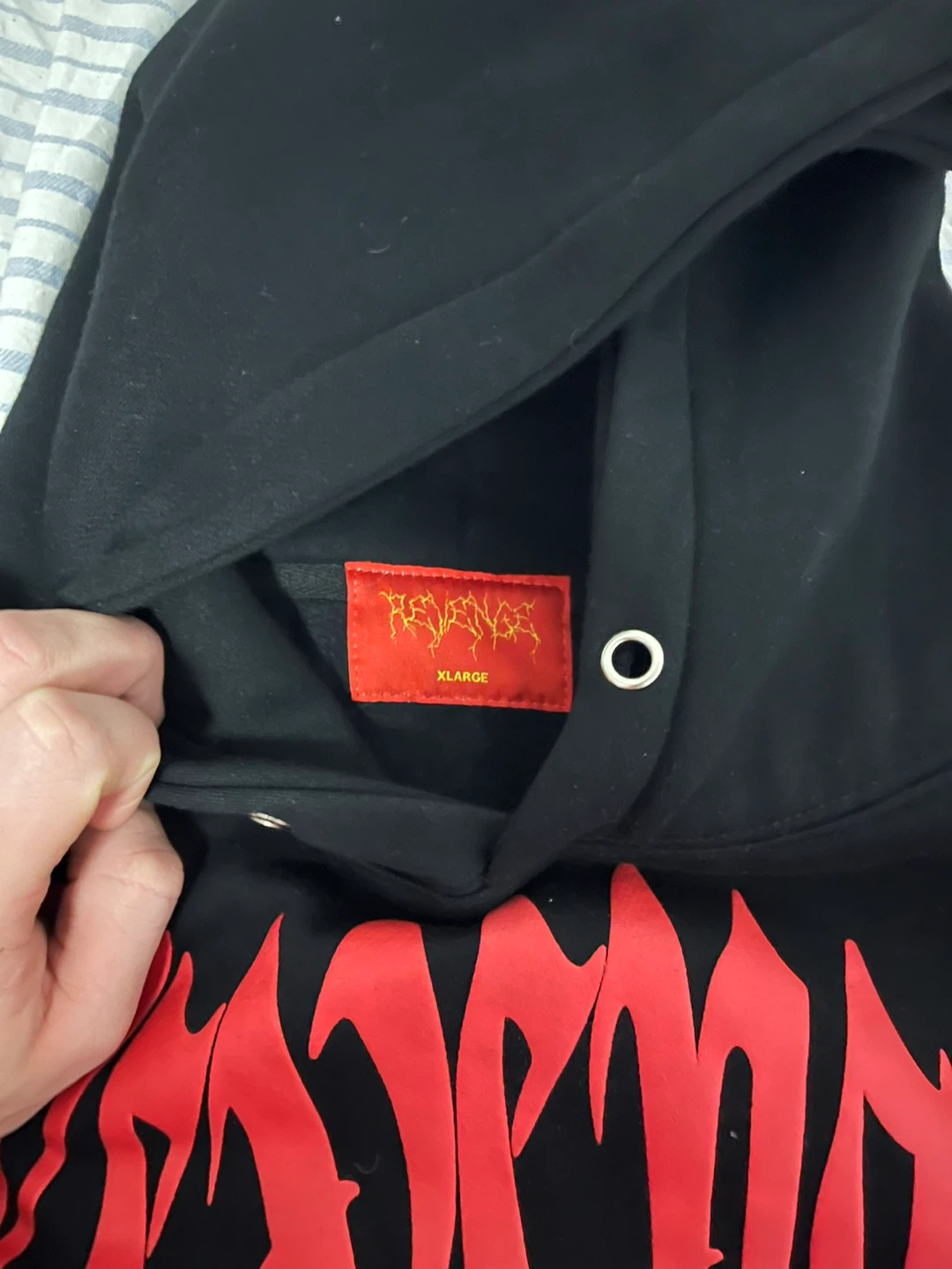 Revenge Hoodie Black/Red X-Large - photo 2