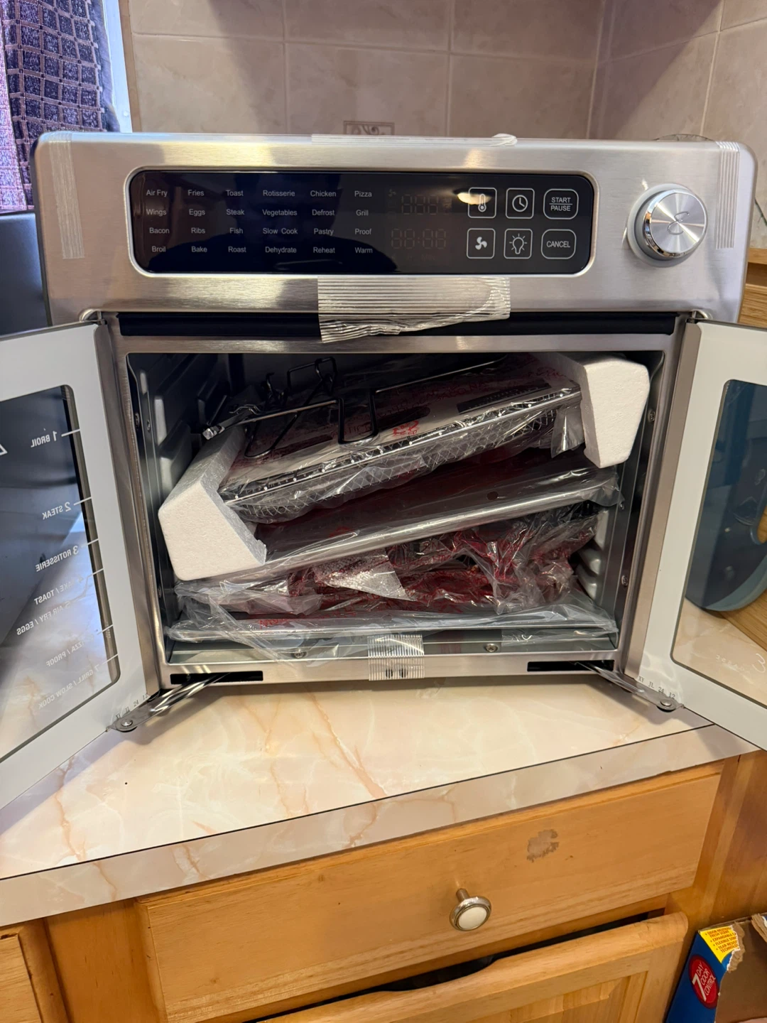 Emeril Lagasse new French Door Air Fryer Toaster Oven Combo - photo 2